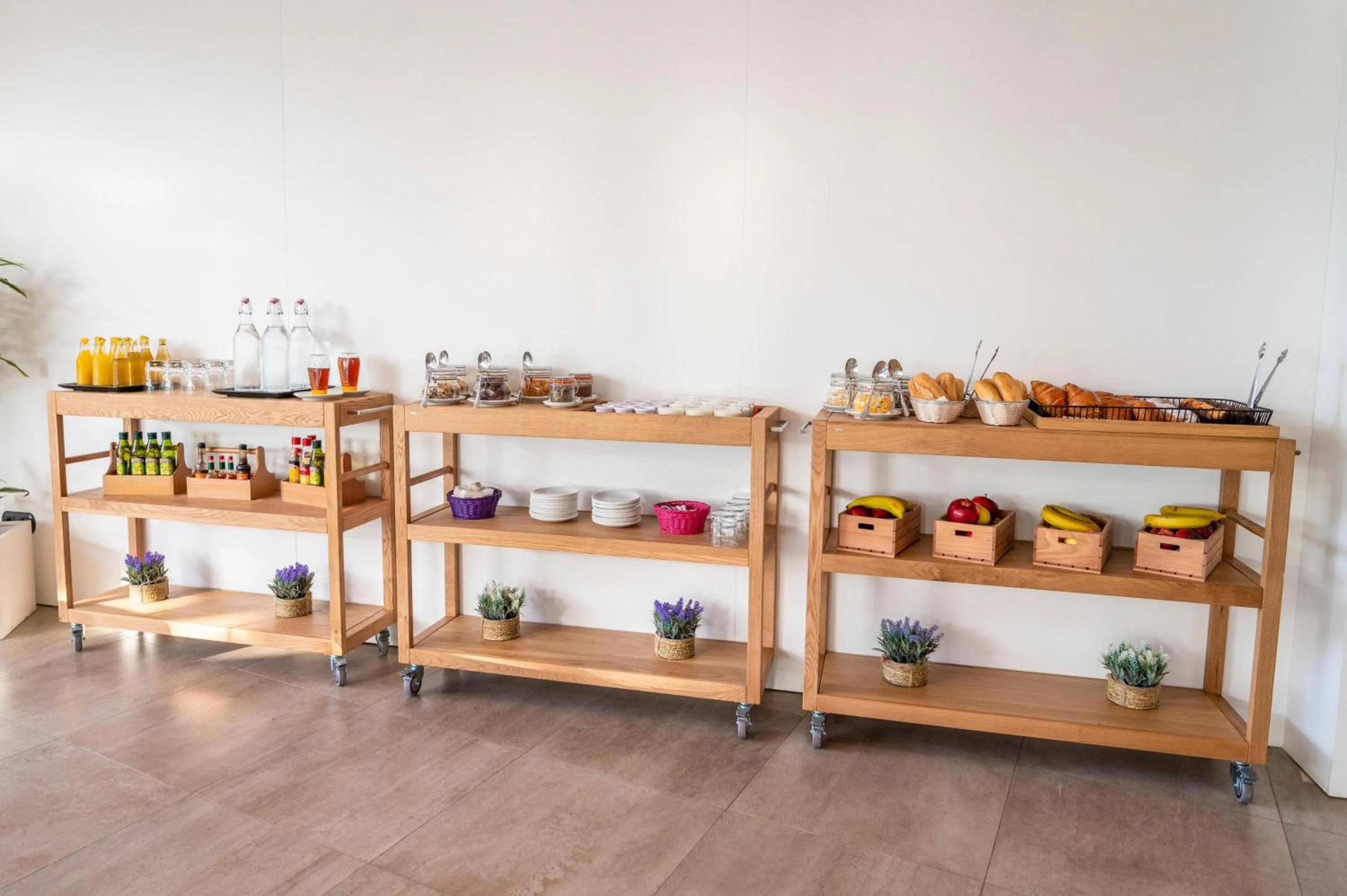 Restaurant/places to eat in THB Ocean Beach - Adults Only