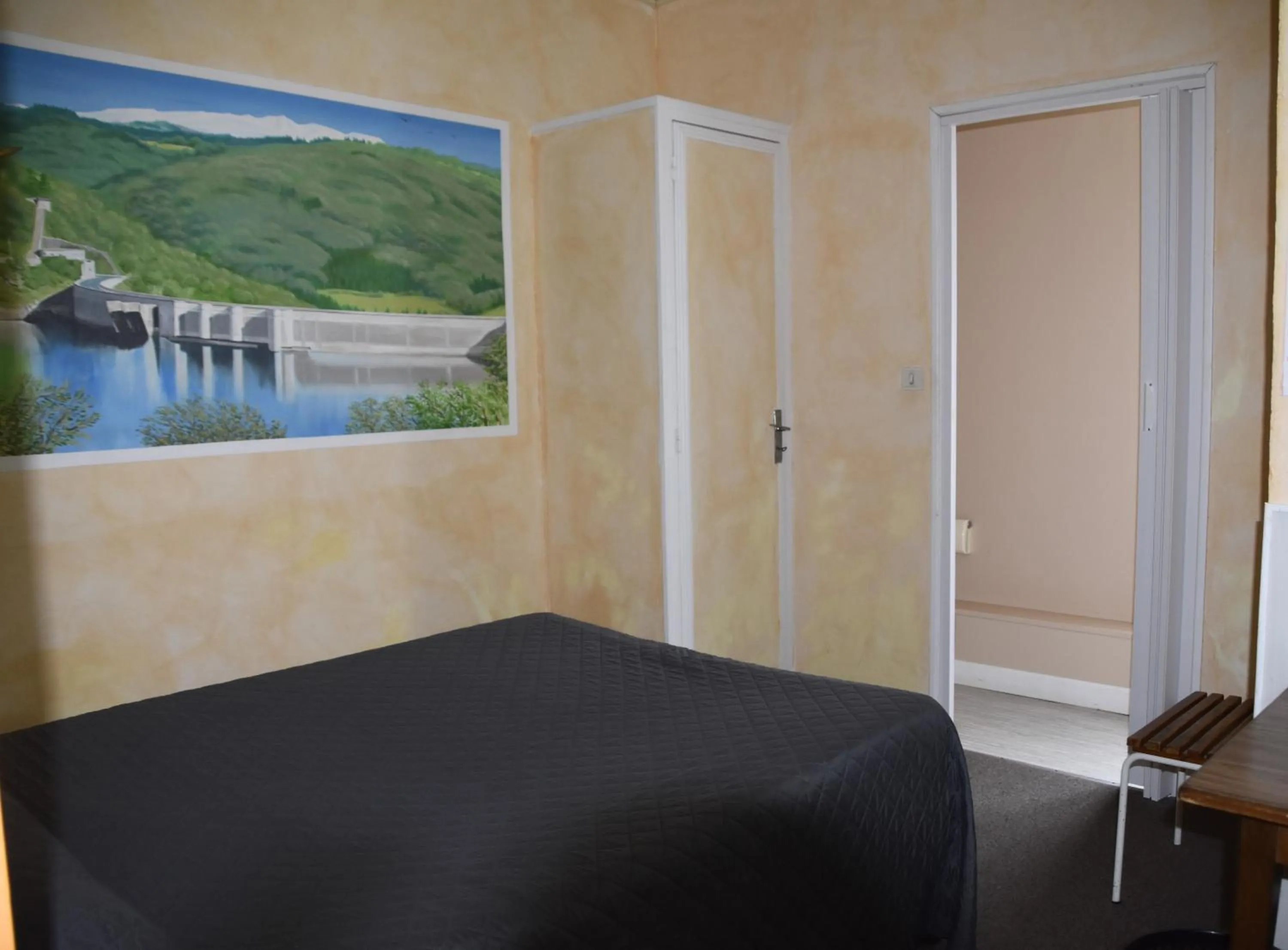 Bedroom, Bed in Hôtel Le Rider