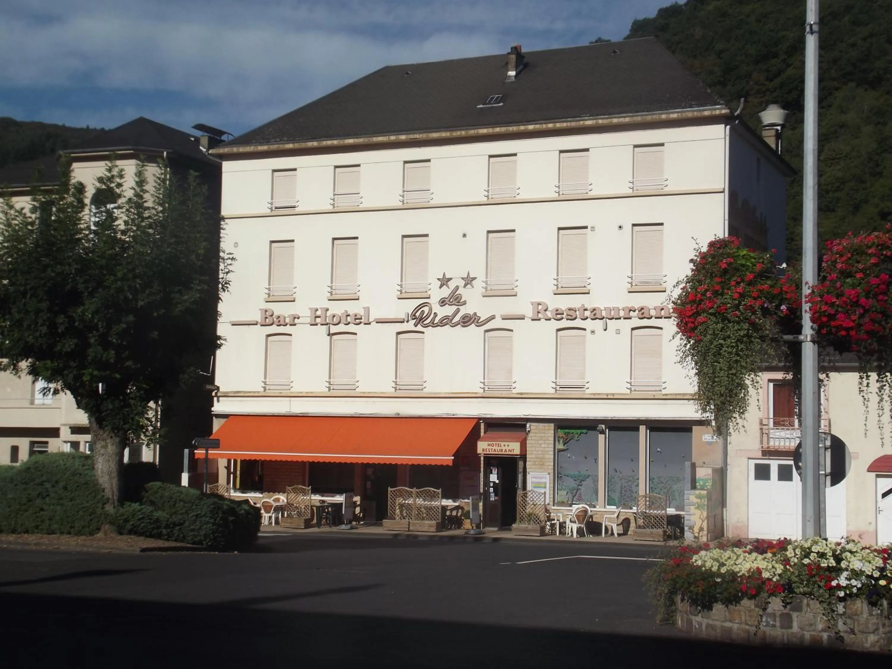 Property building in Hôtel Le Rider