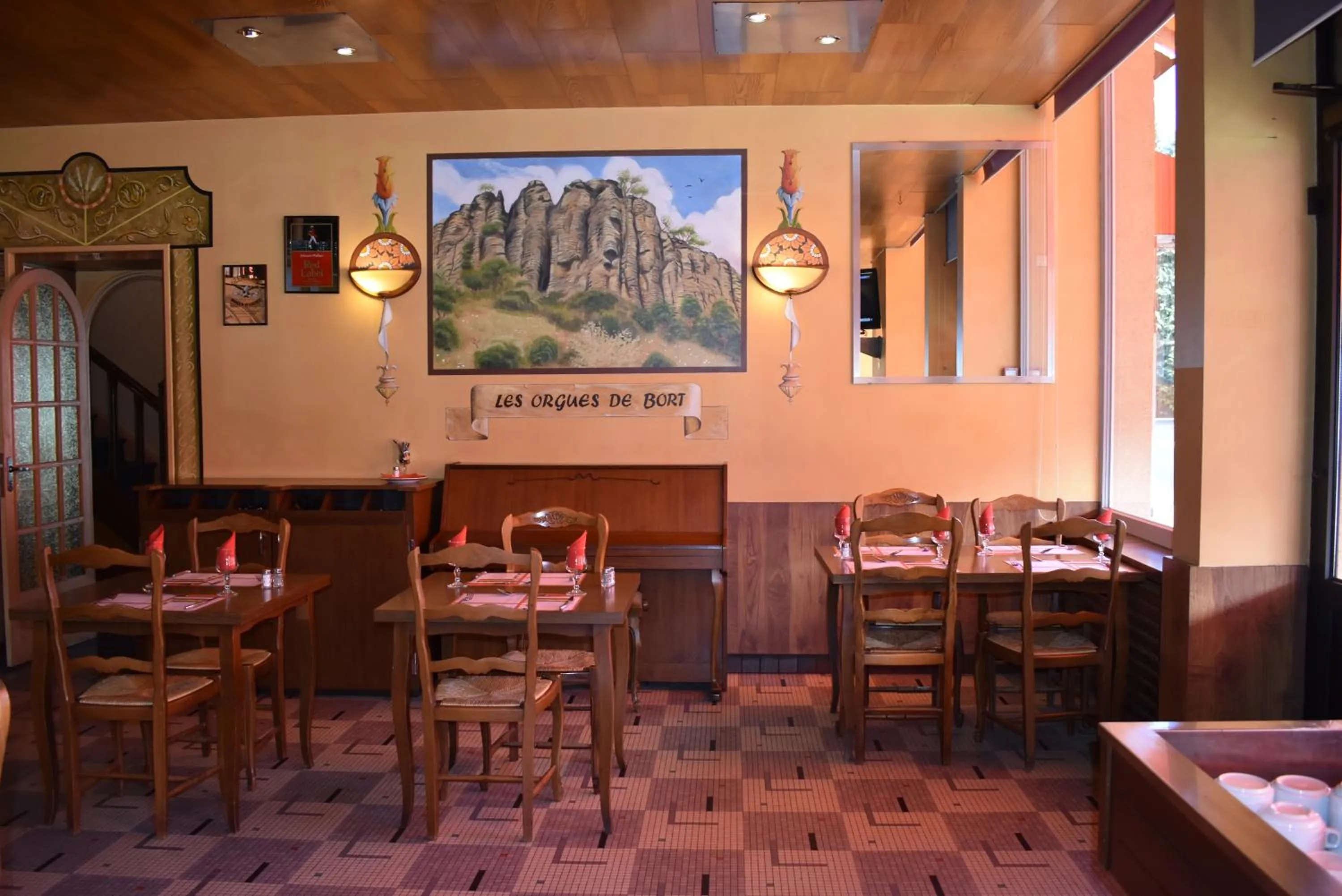 Food and drinks in Hôtel Le Rider