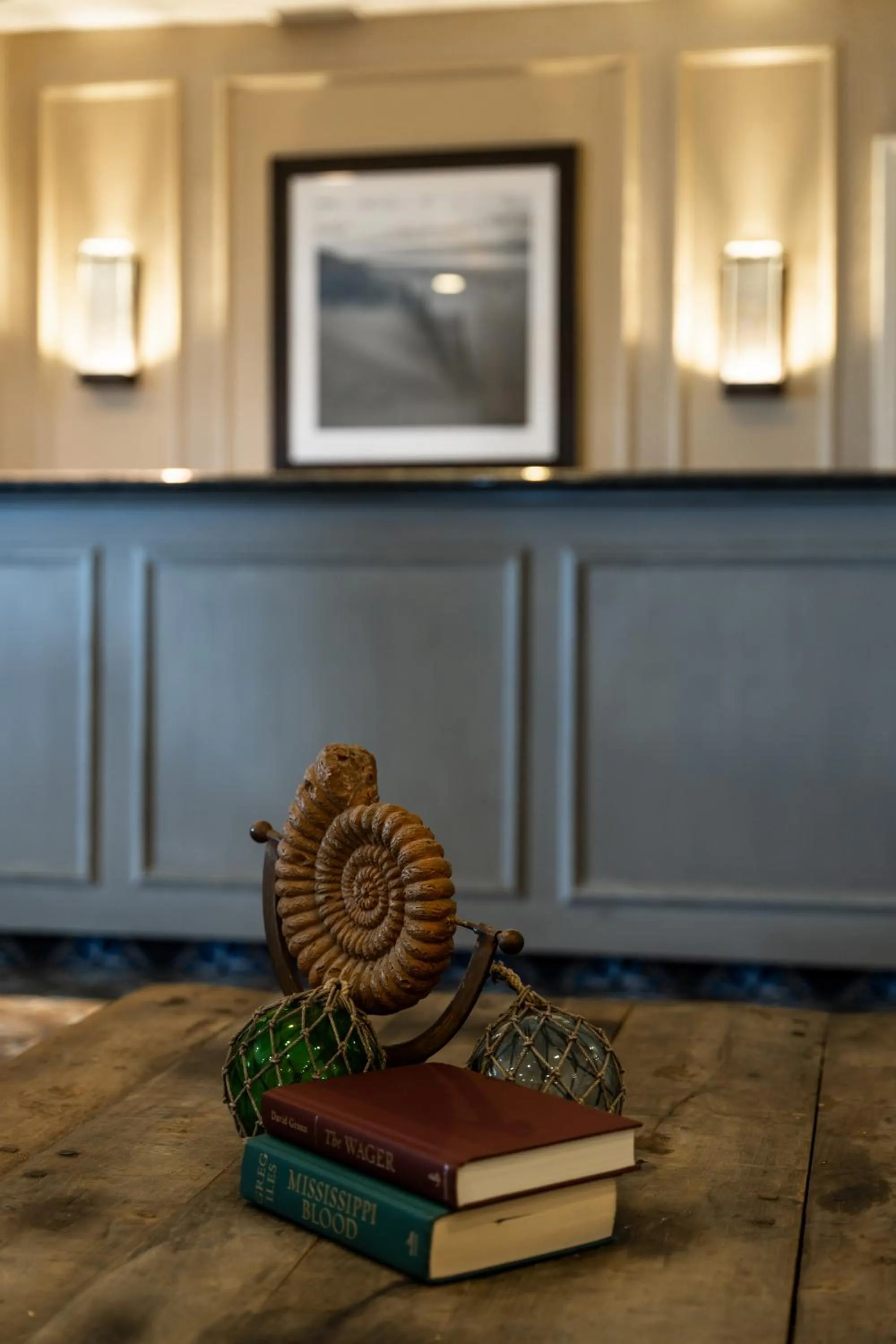 Lobby or reception in Newport Beach Hotel & Suites