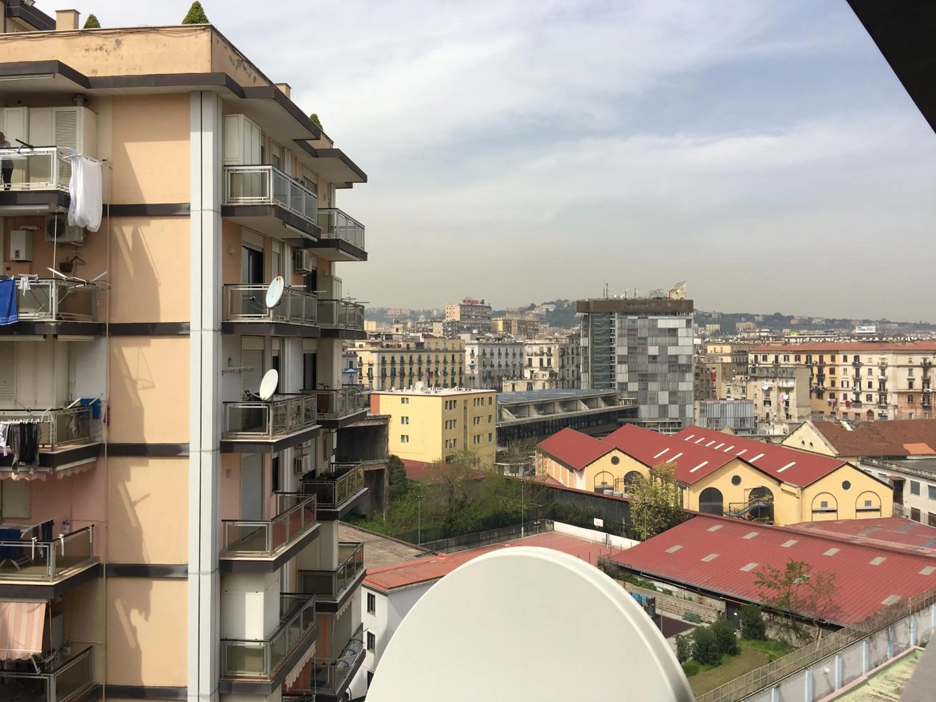 City view in Supera Napoli Apartment