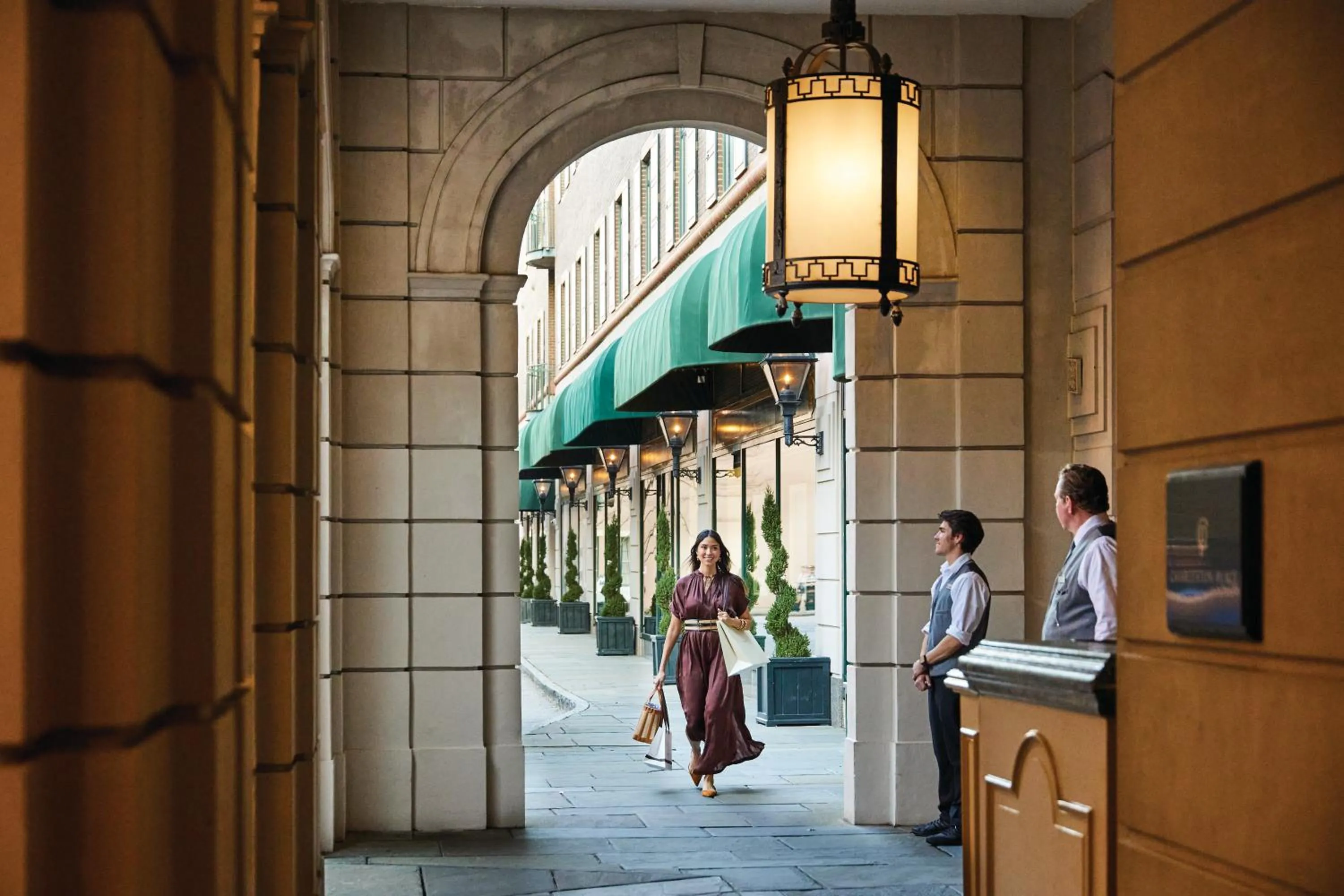 Facade/entrance in The Charleston Place