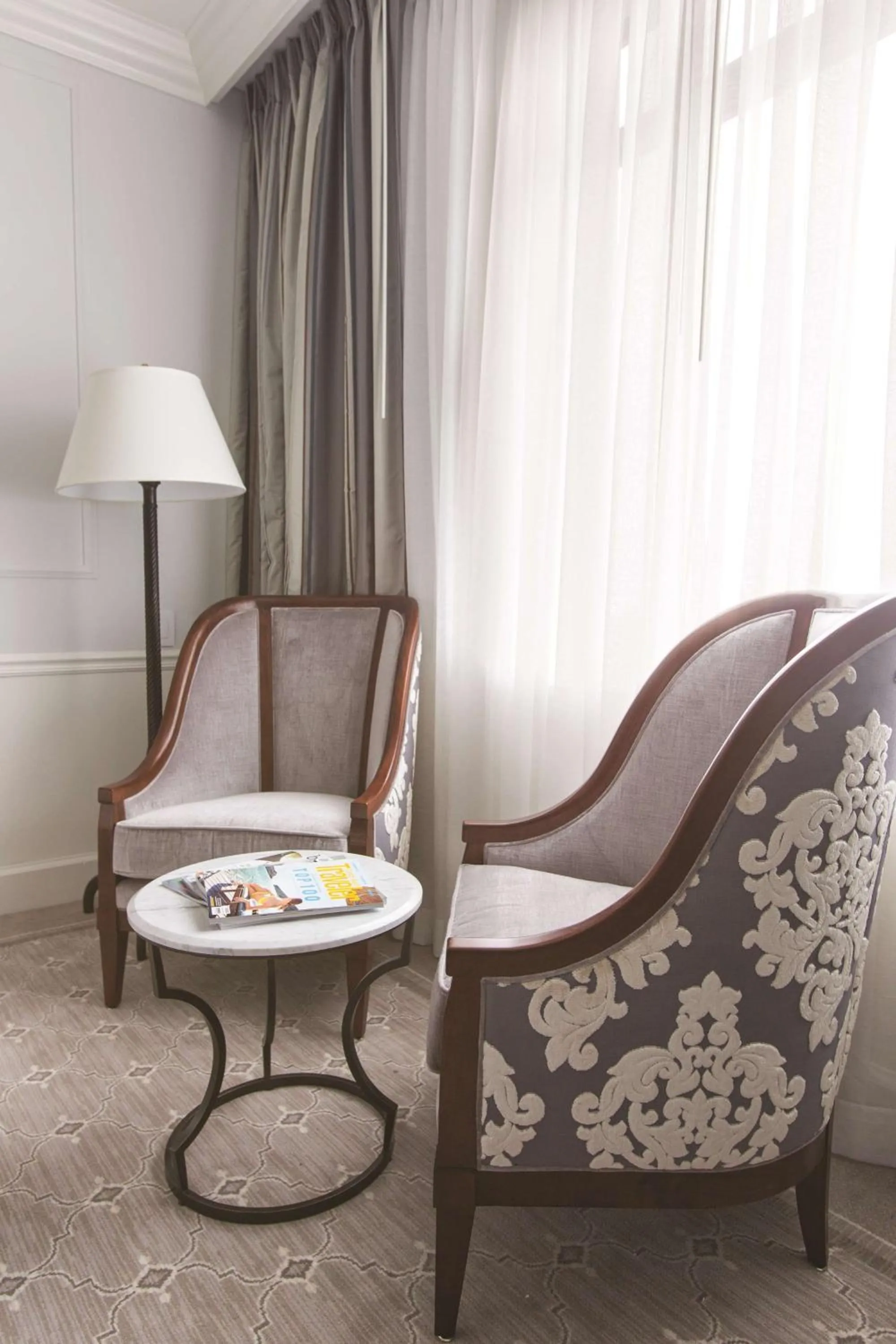 Photo of the whole room in The Charleston Place