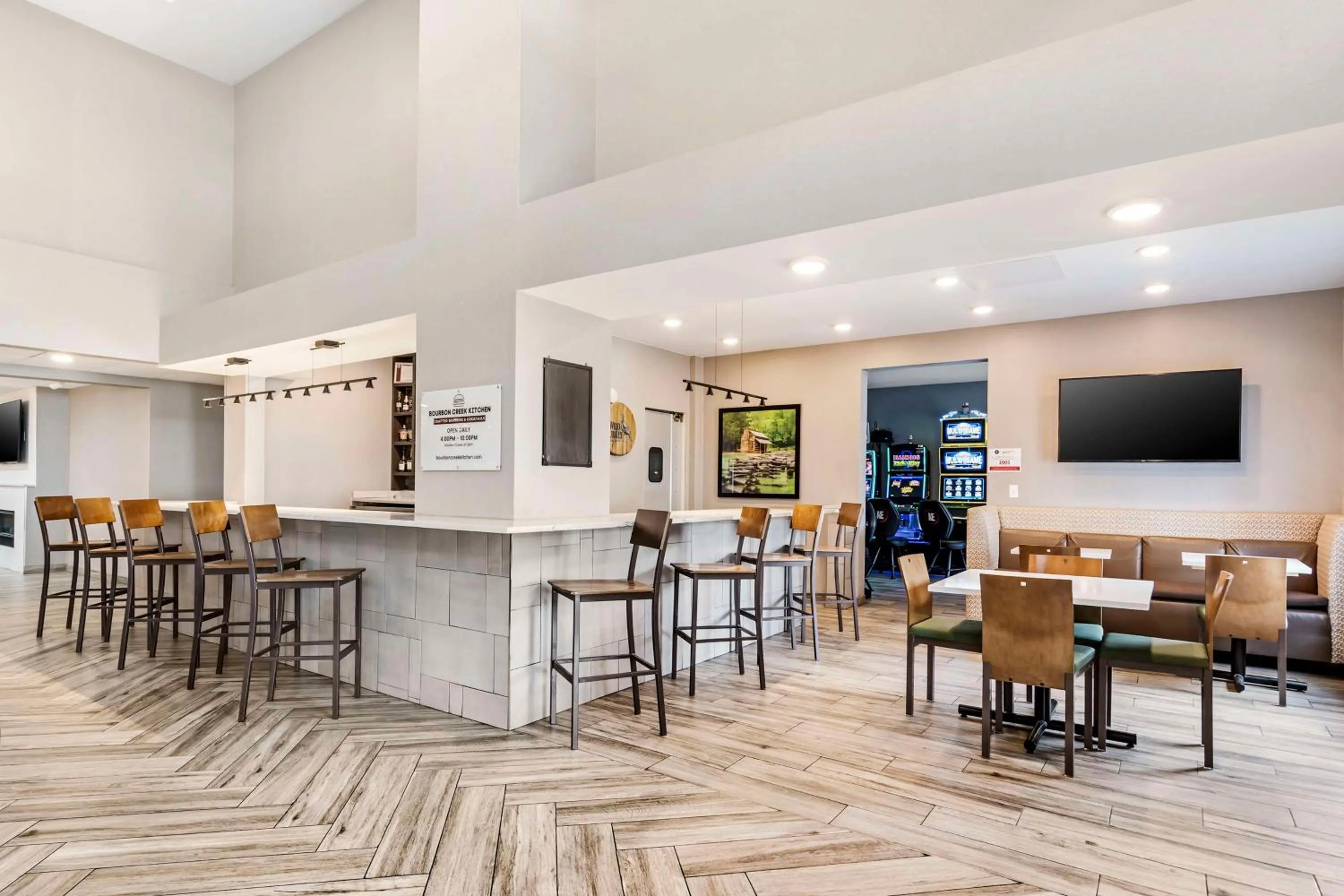 Restaurant/places to eat in Best Western Plus Bourbonnais Hotel & Suites