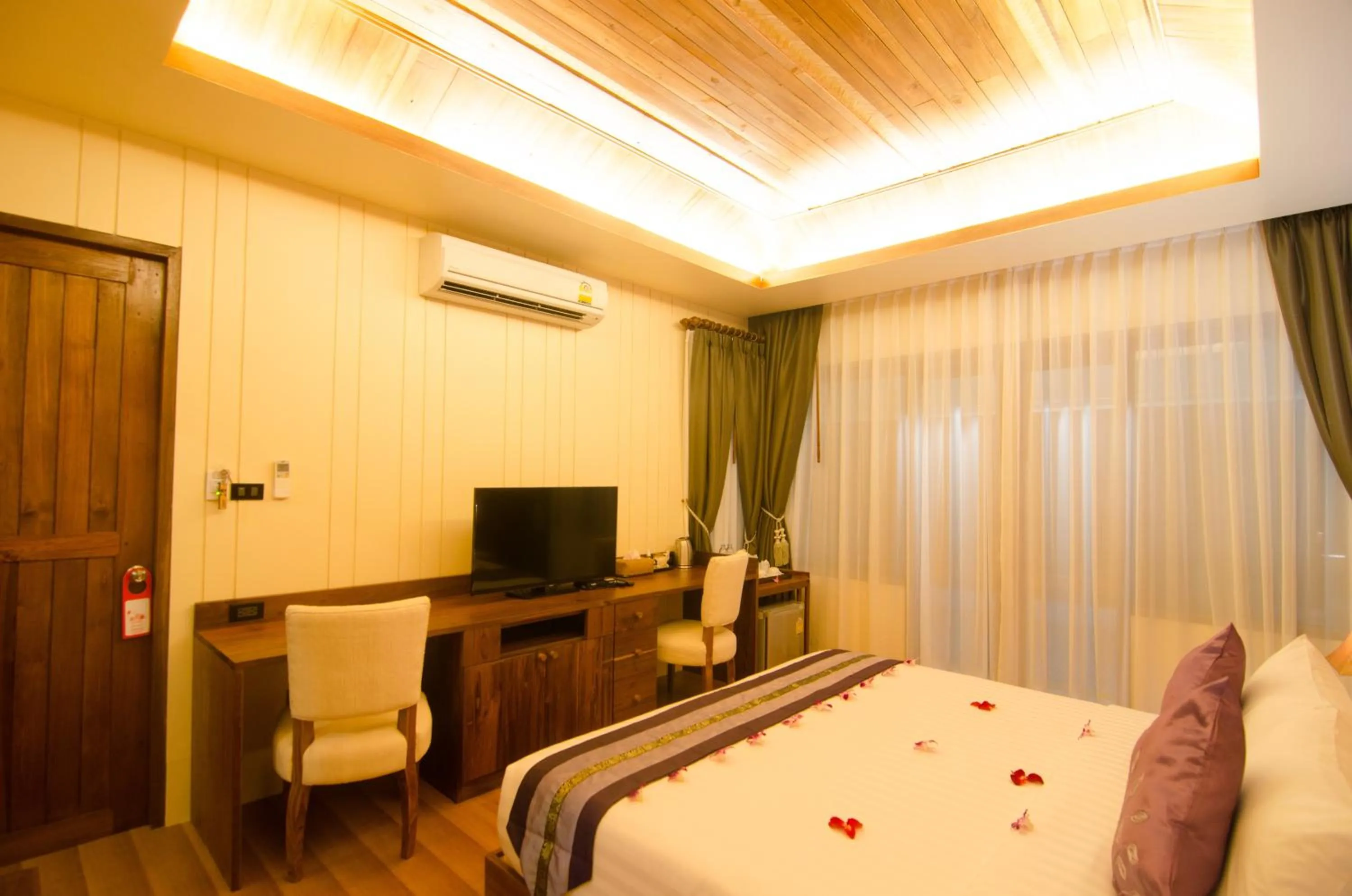 Bedroom, Bed in Koh Yao Yai Hillside Resort