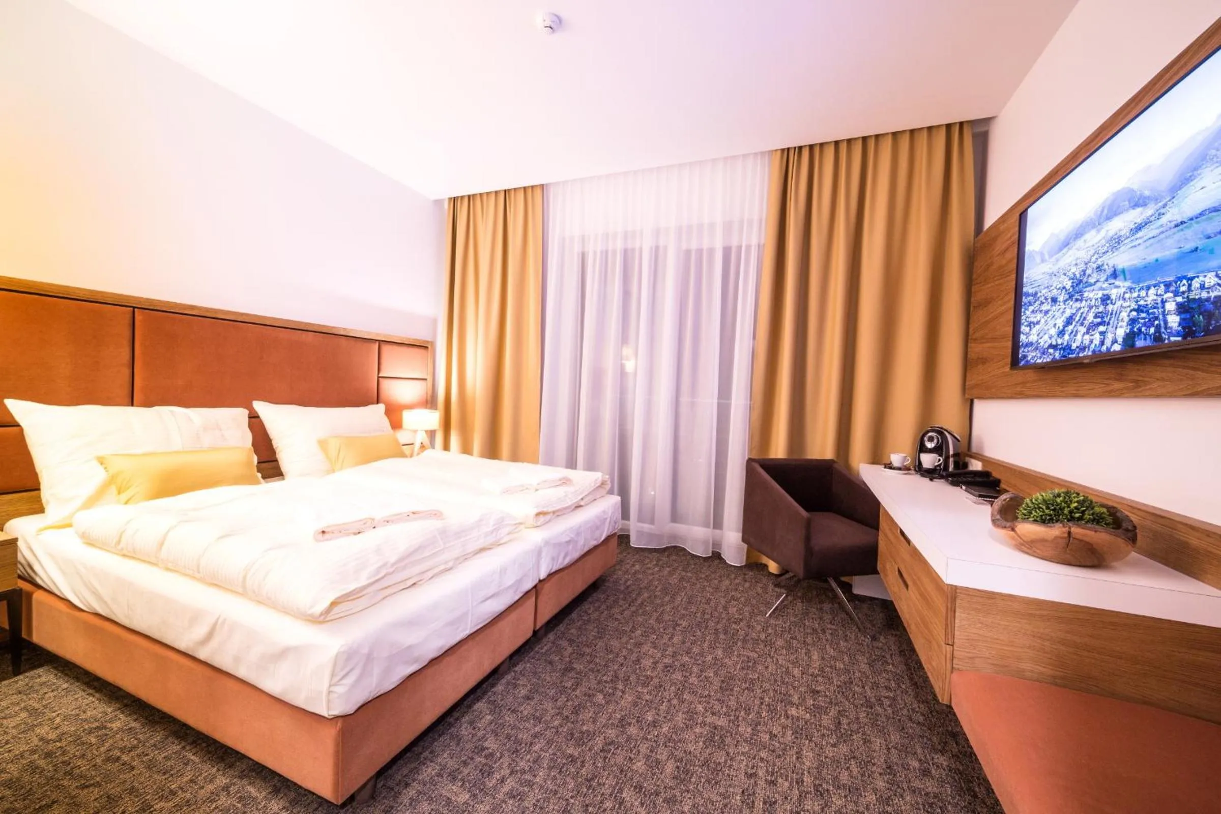 Coffee/tea facilities, Bed in Village Resort Hanuliak