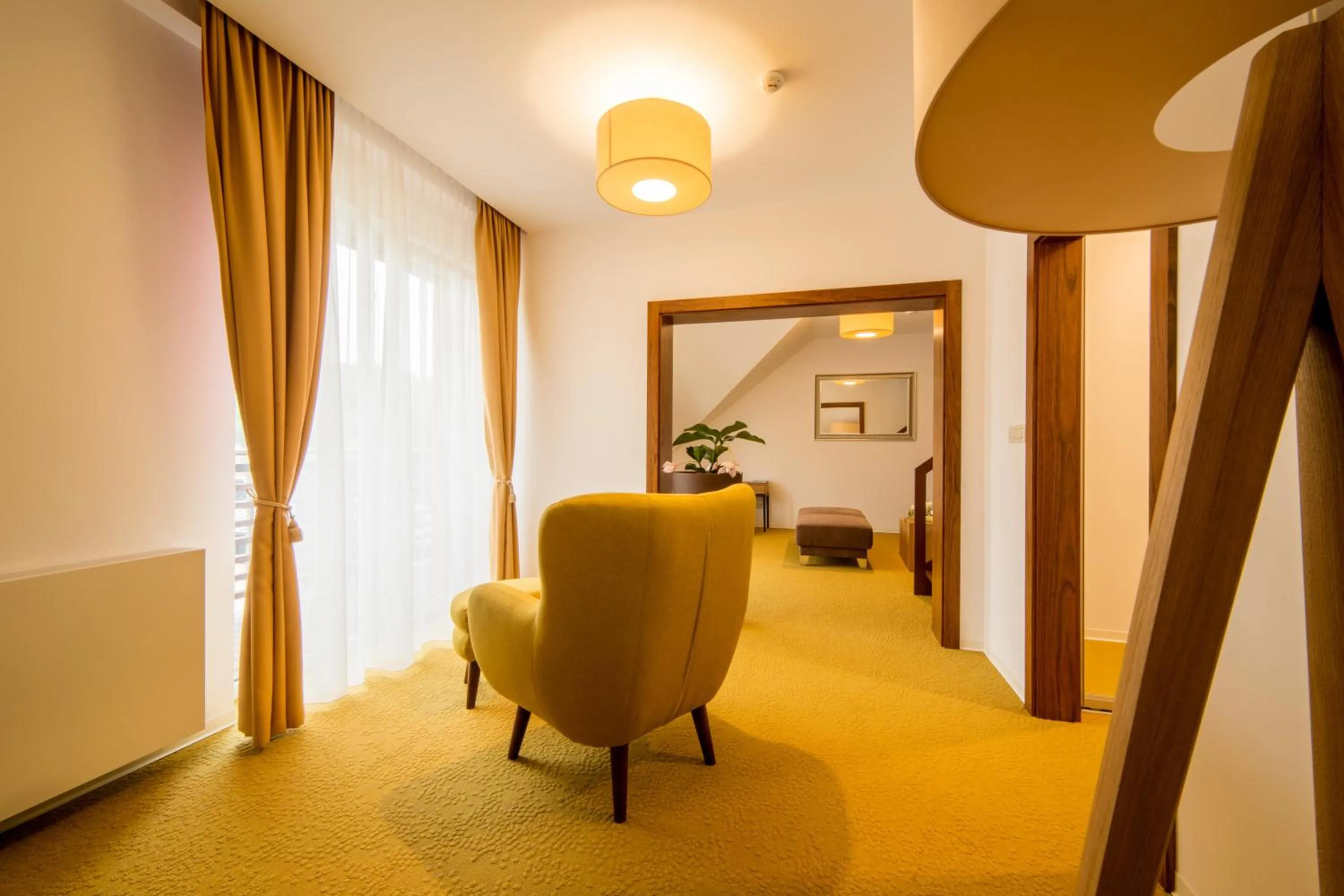 Living room, Bed in Village Resort Hanuliak