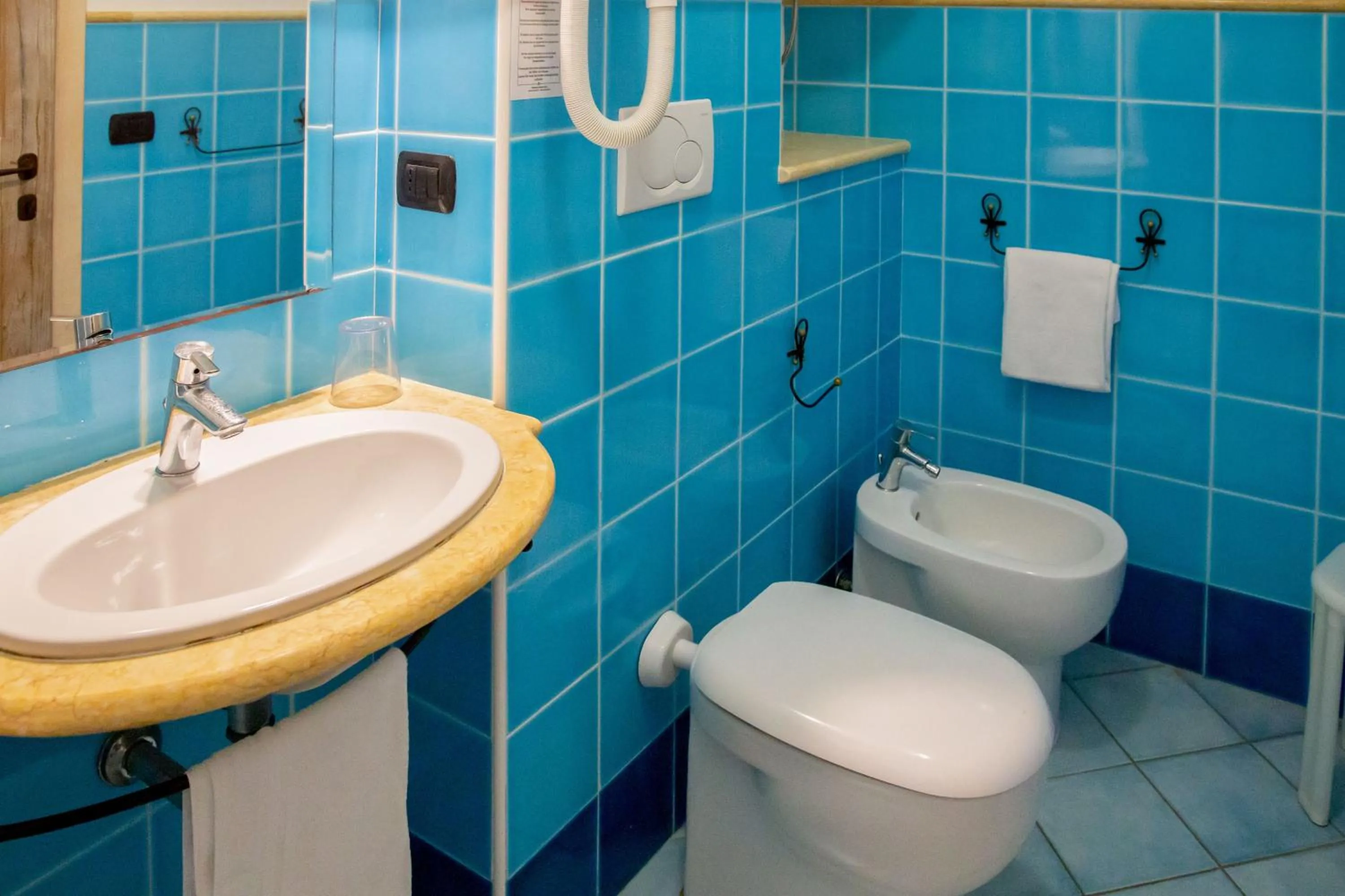 Toilet in Residence Buganvillea