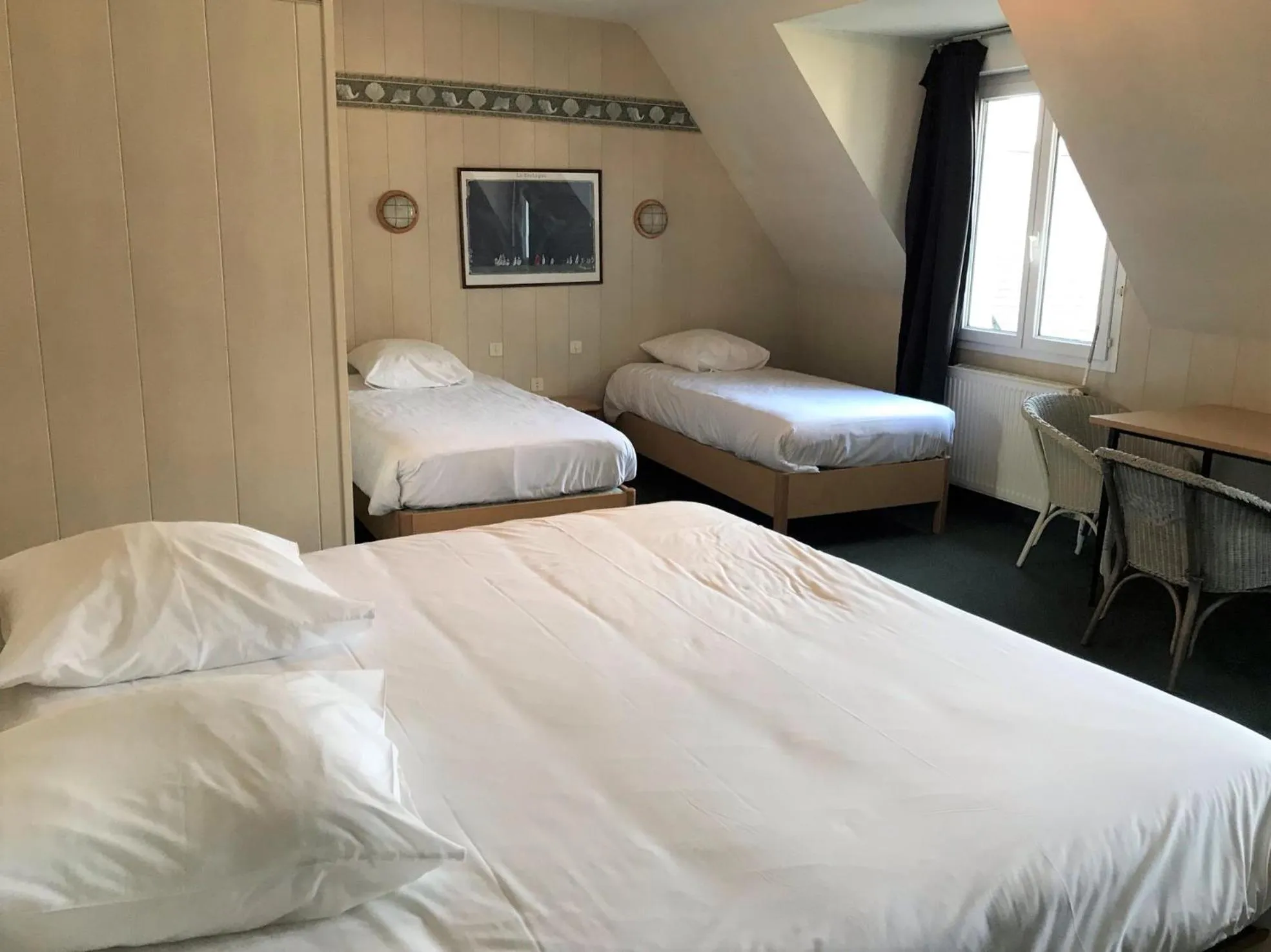 Nearby landmark, Bed in L'Auberg'ine - Maison Glenn Anna