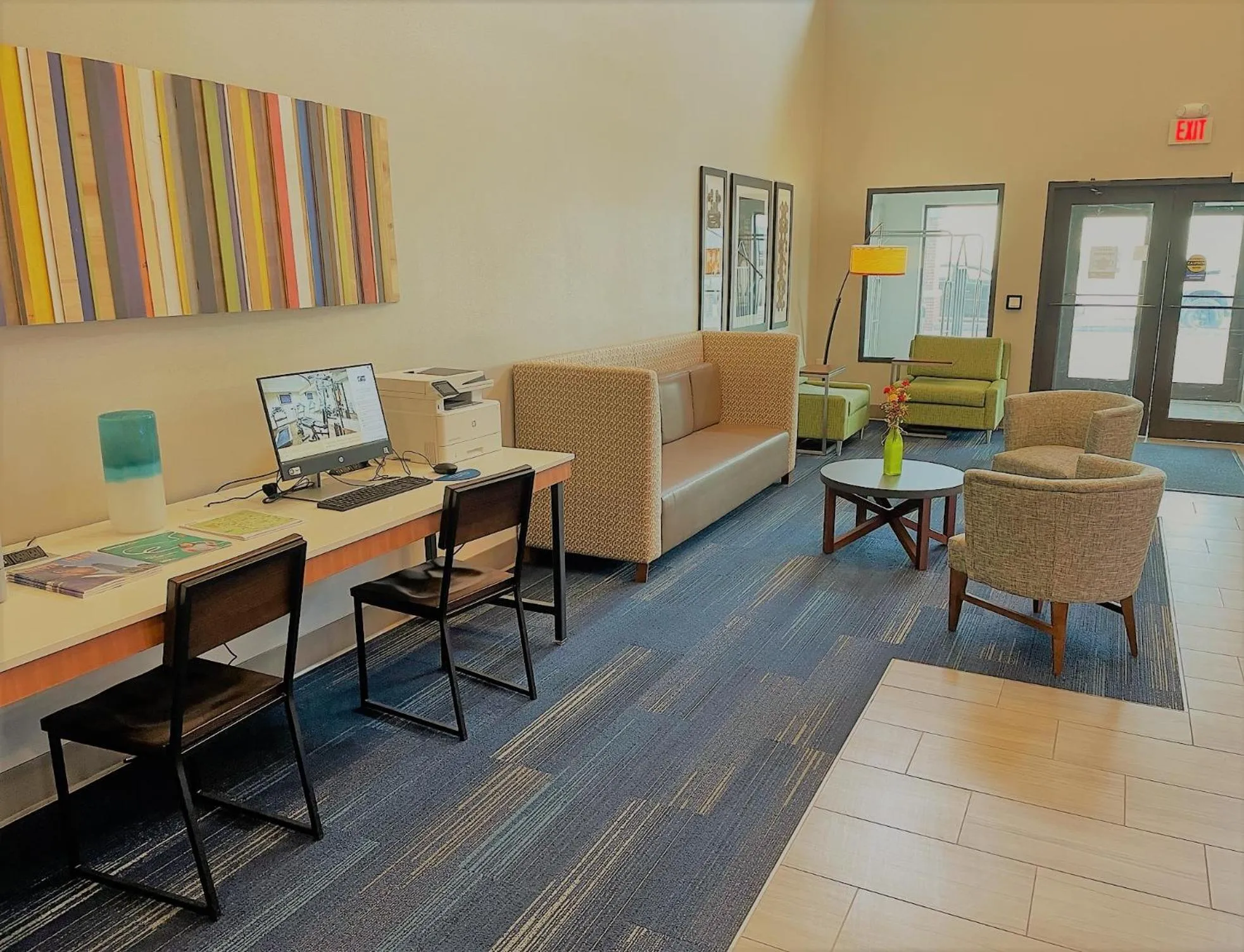 Business facilities in Holiday Inn Express Hotel & Suites Lincoln South by IHG