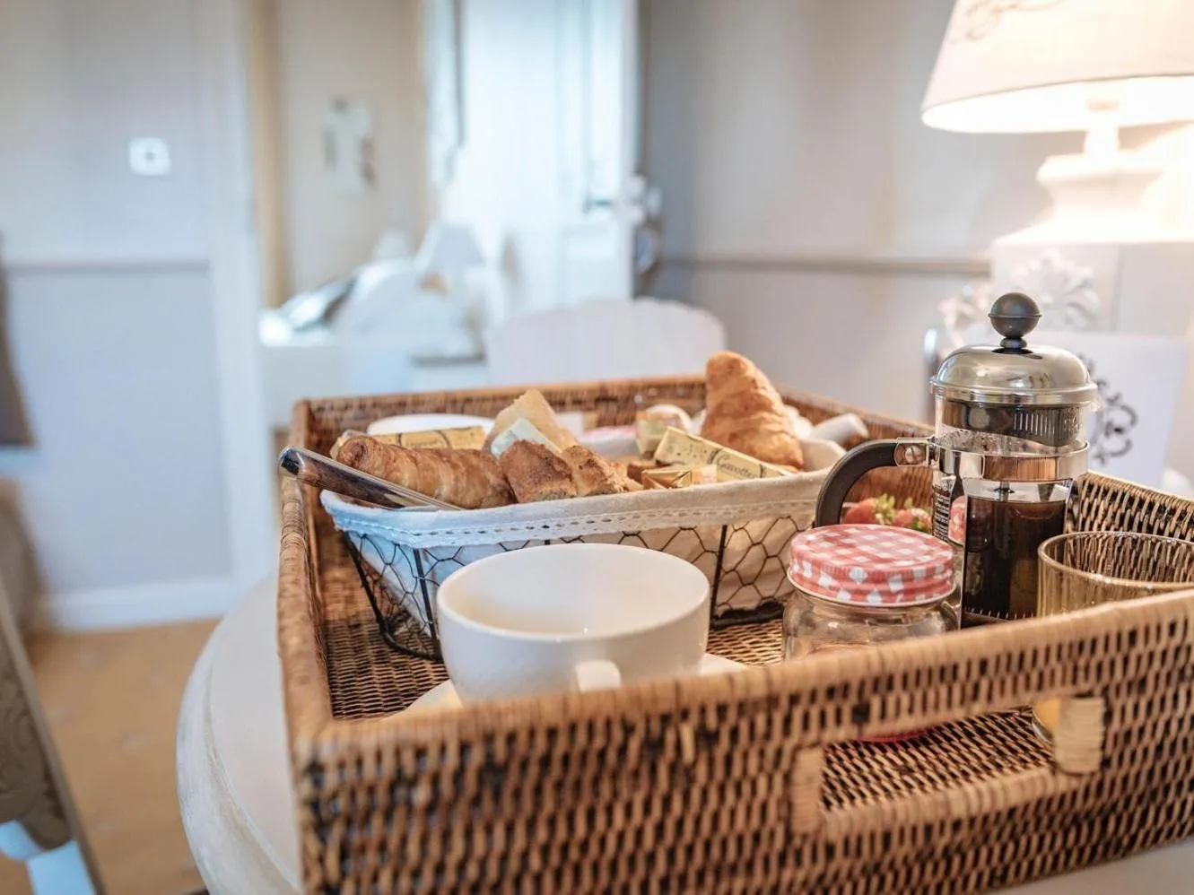 Breakfast in La Villa Côté Cour