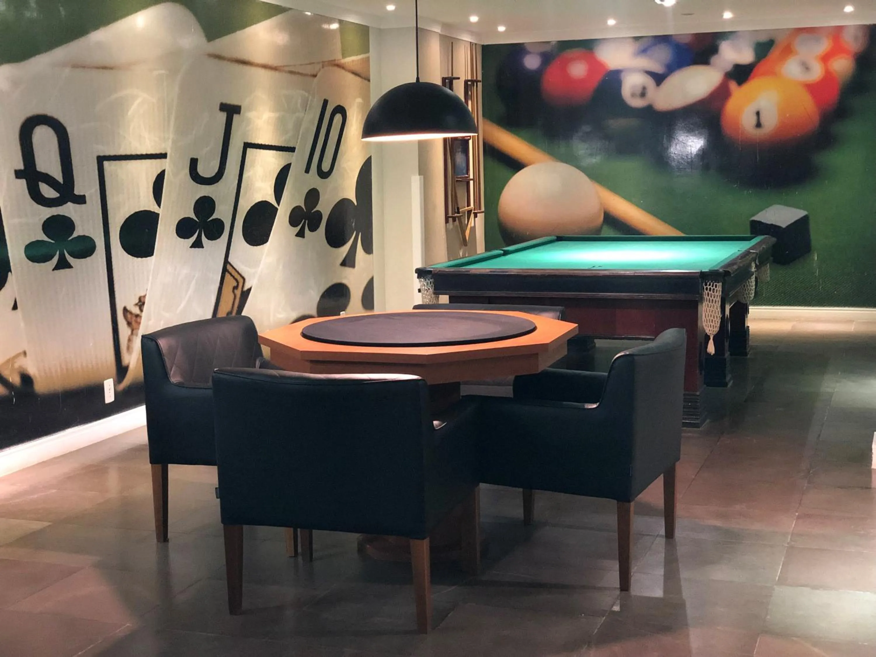 Billiard in Miramar Hotel