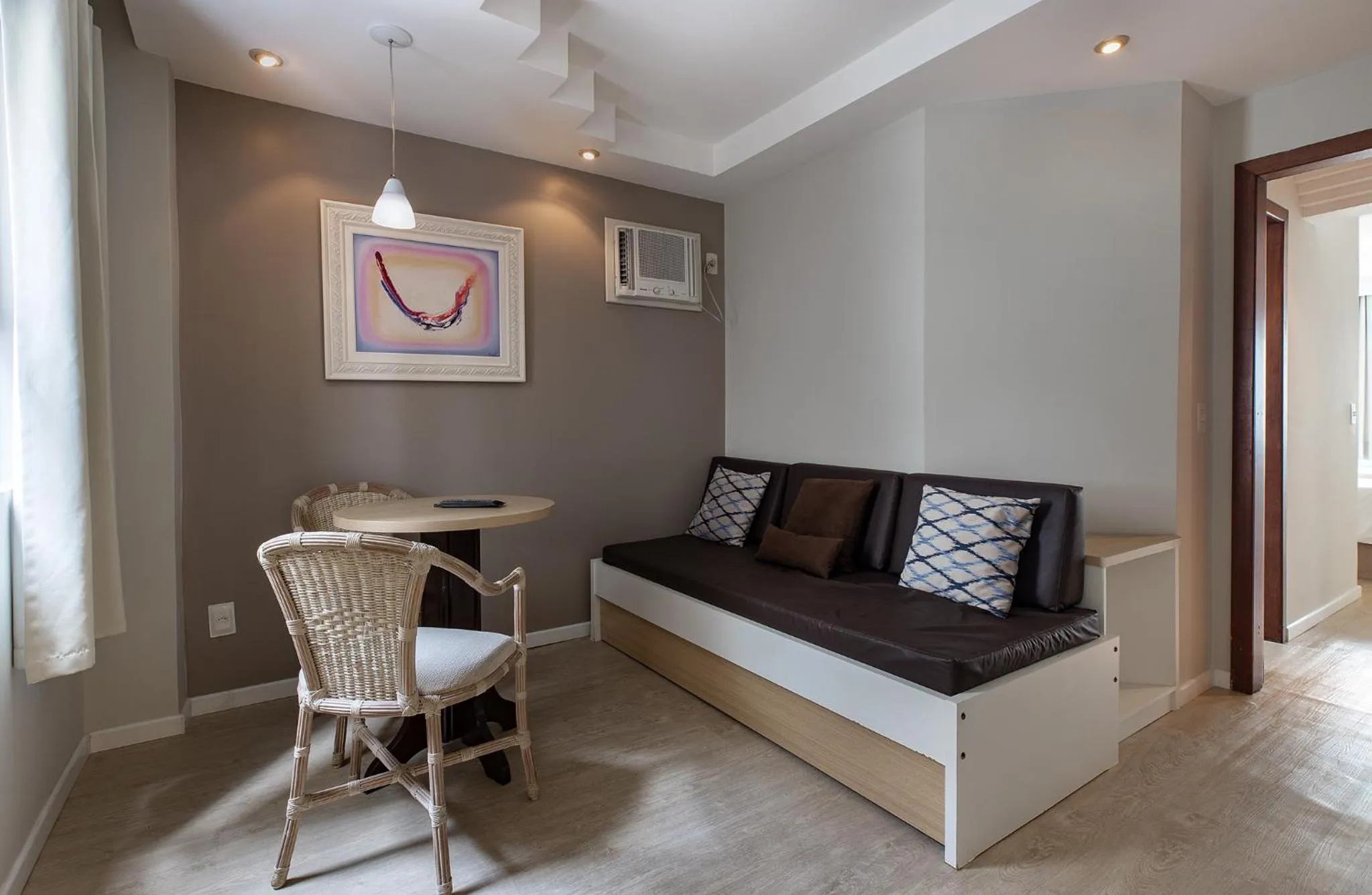 Living room in Miramar Hotel