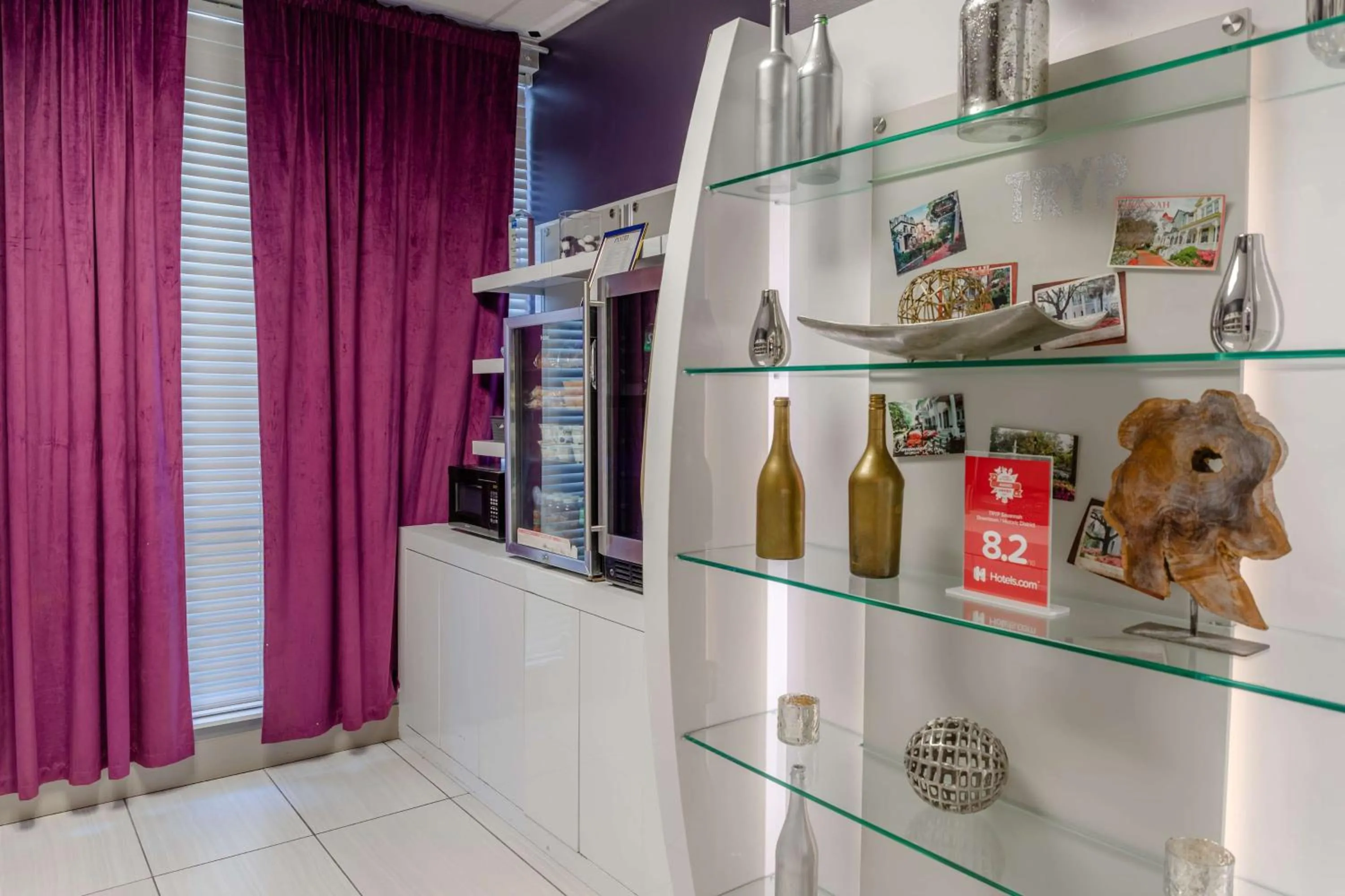 Food and drinks in TRYP by Wyndham Savannah