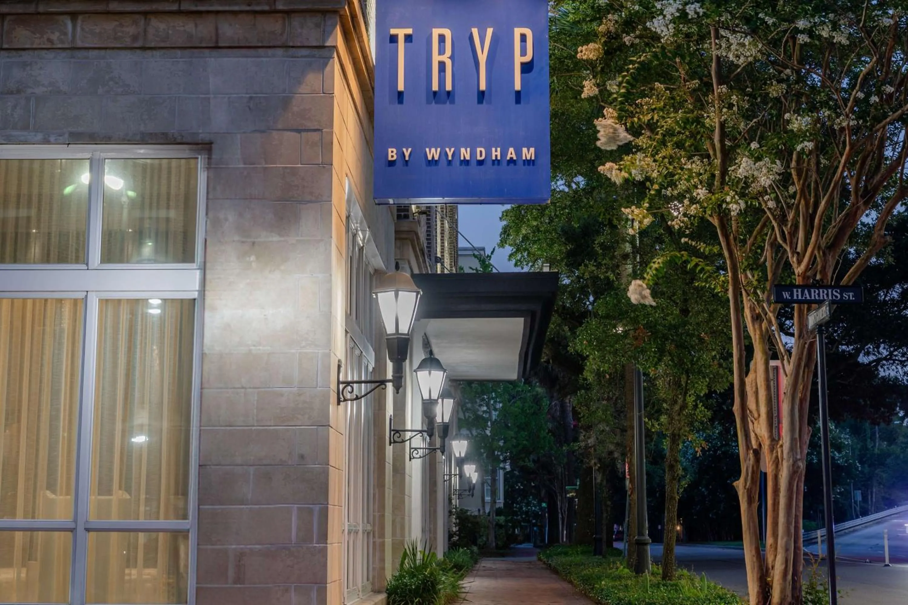 Property building in TRYP by Wyndham Savannah