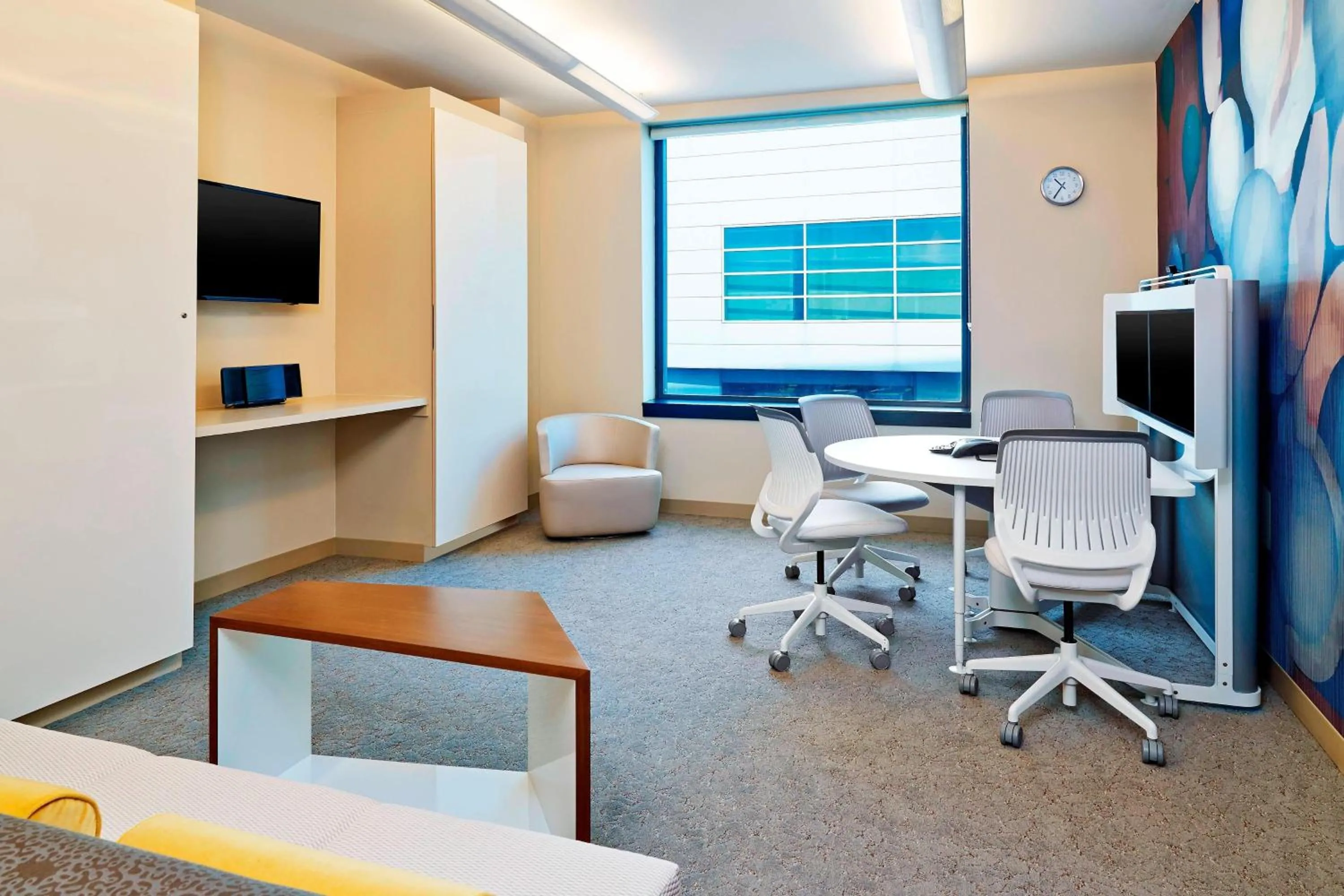 Meeting/conference room in The Westin Detroit Metropolitan Airport