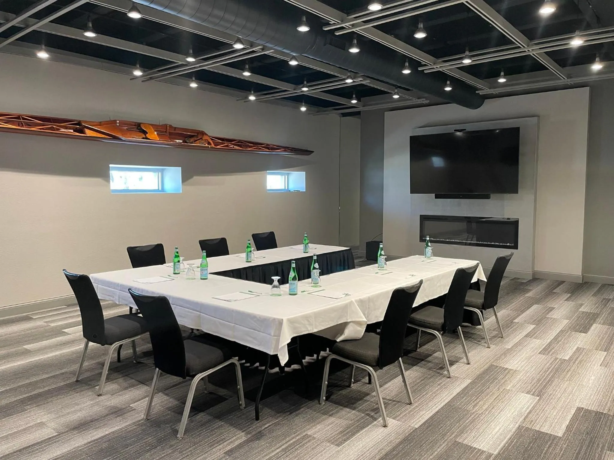 Meeting/conference room in Holiday Inn At the Campus by IHG