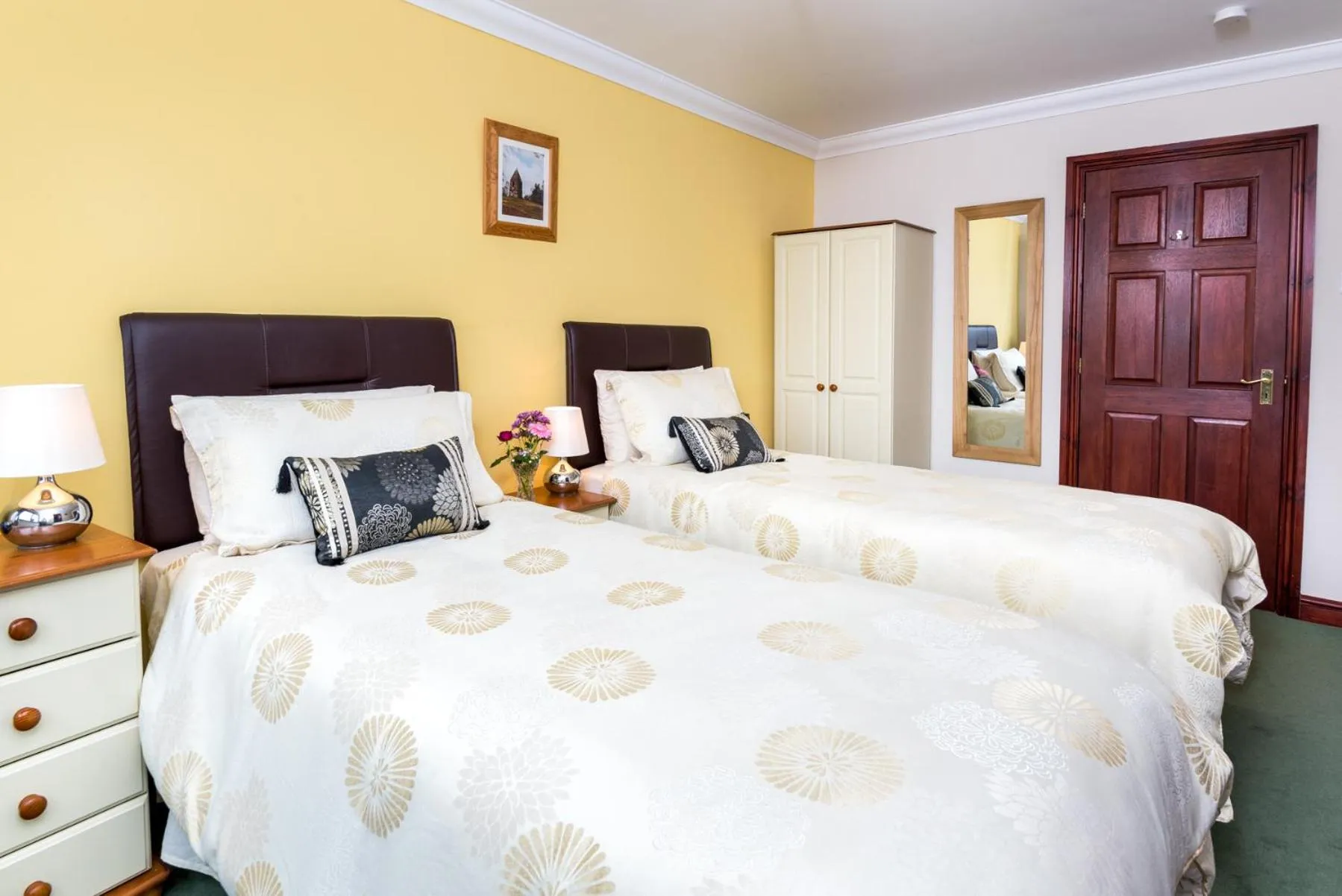 Bed in B&B Meadow View