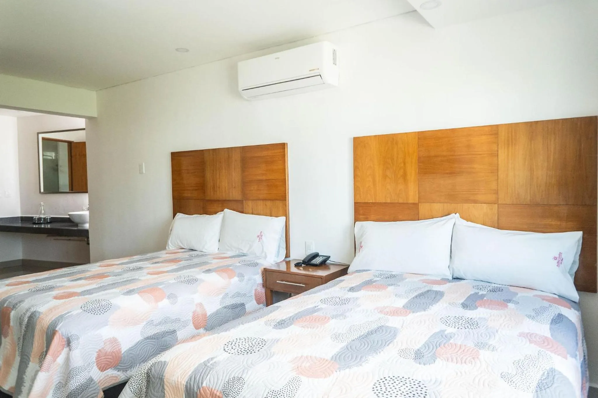 Bed in Hotel Suites Gaby