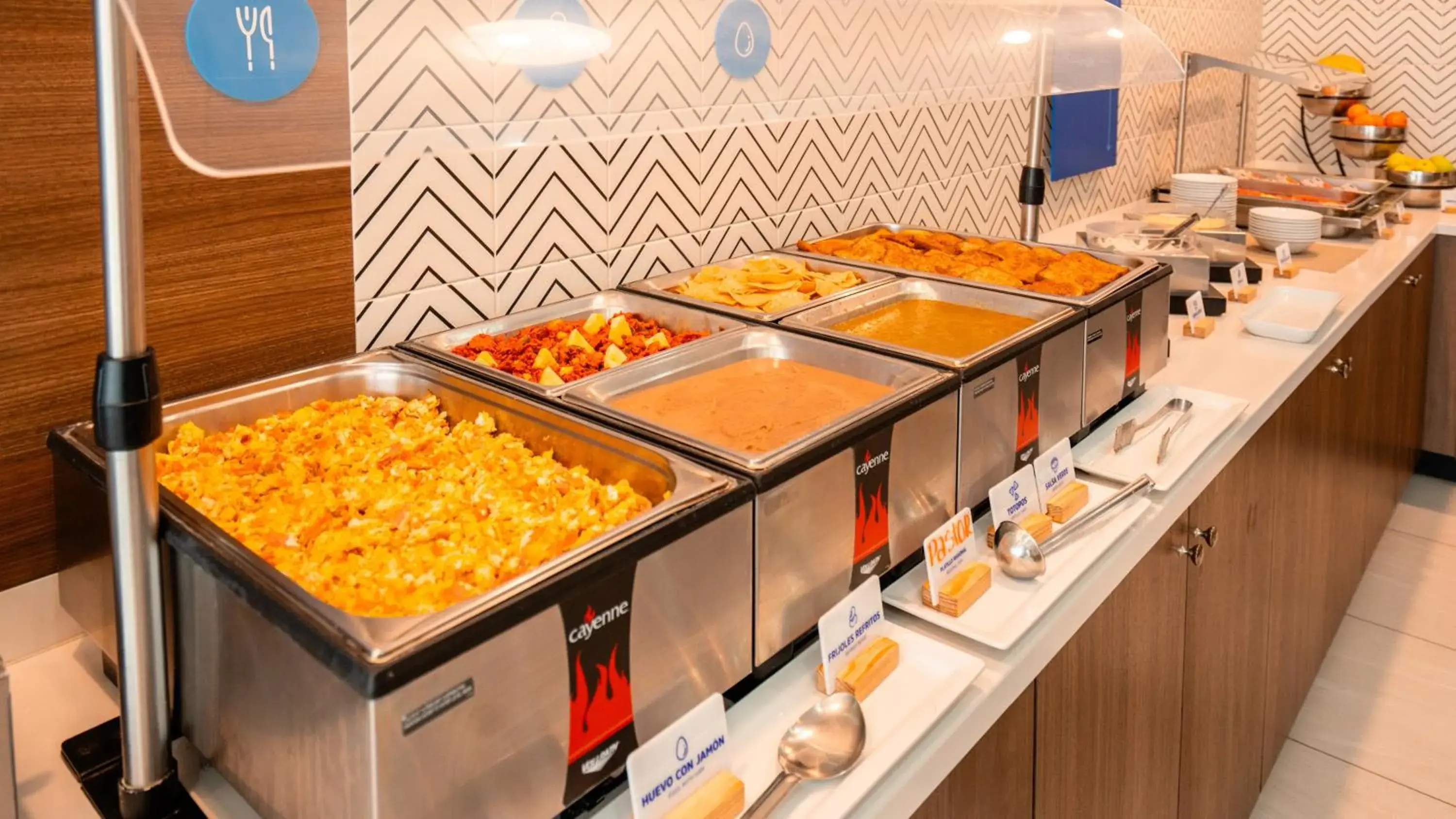 Breakfast in Holiday Inn Express Hotel & Suites CD. Juarez - Las Misiones by IHG Breakfast in Holiday Inn Express Hotel & Suites CD. Juarez - Las Misiones by IHG