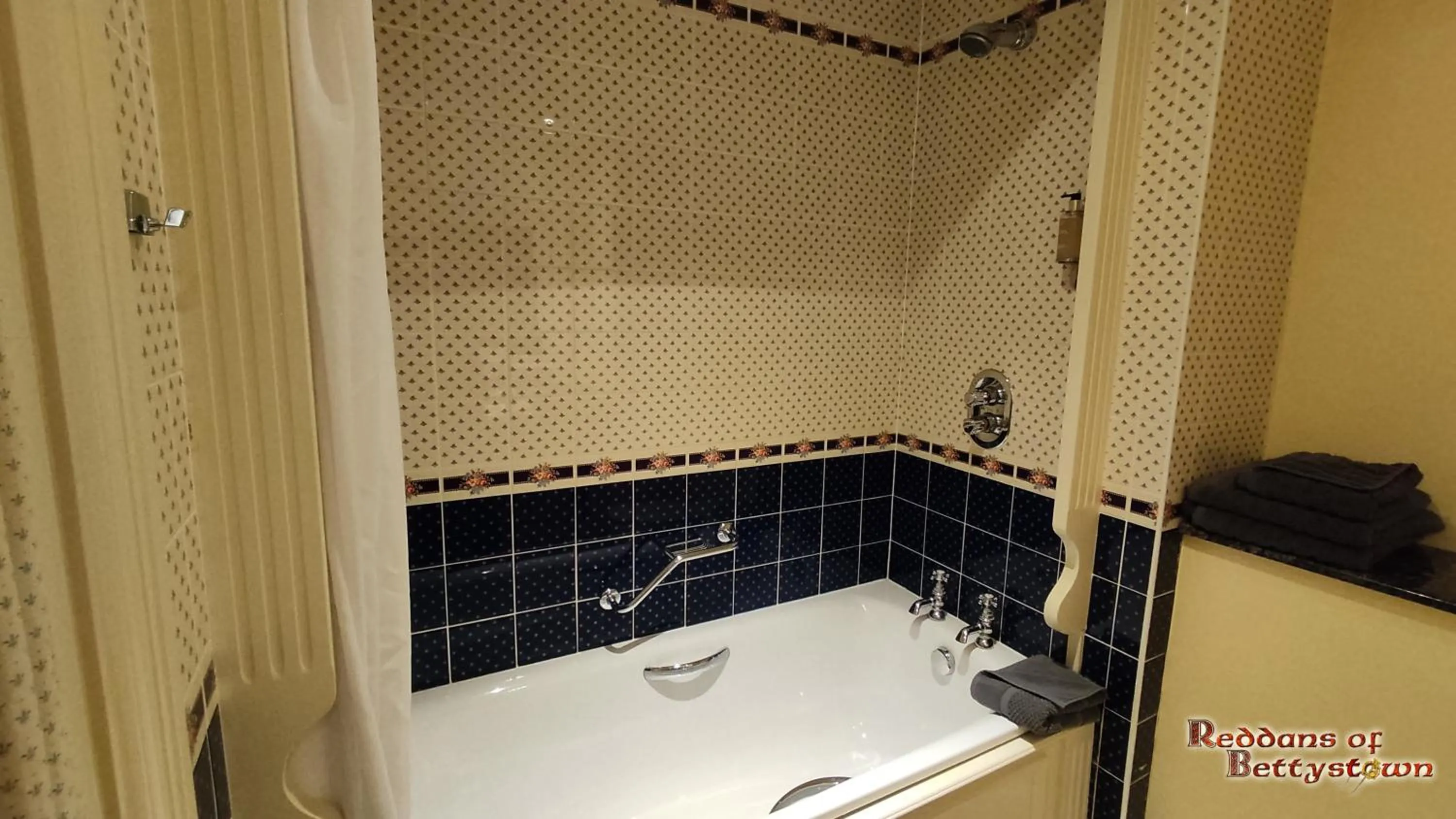 Reddans of Bettystown Luxury Bed & Breakfast, Restaurant and Bar