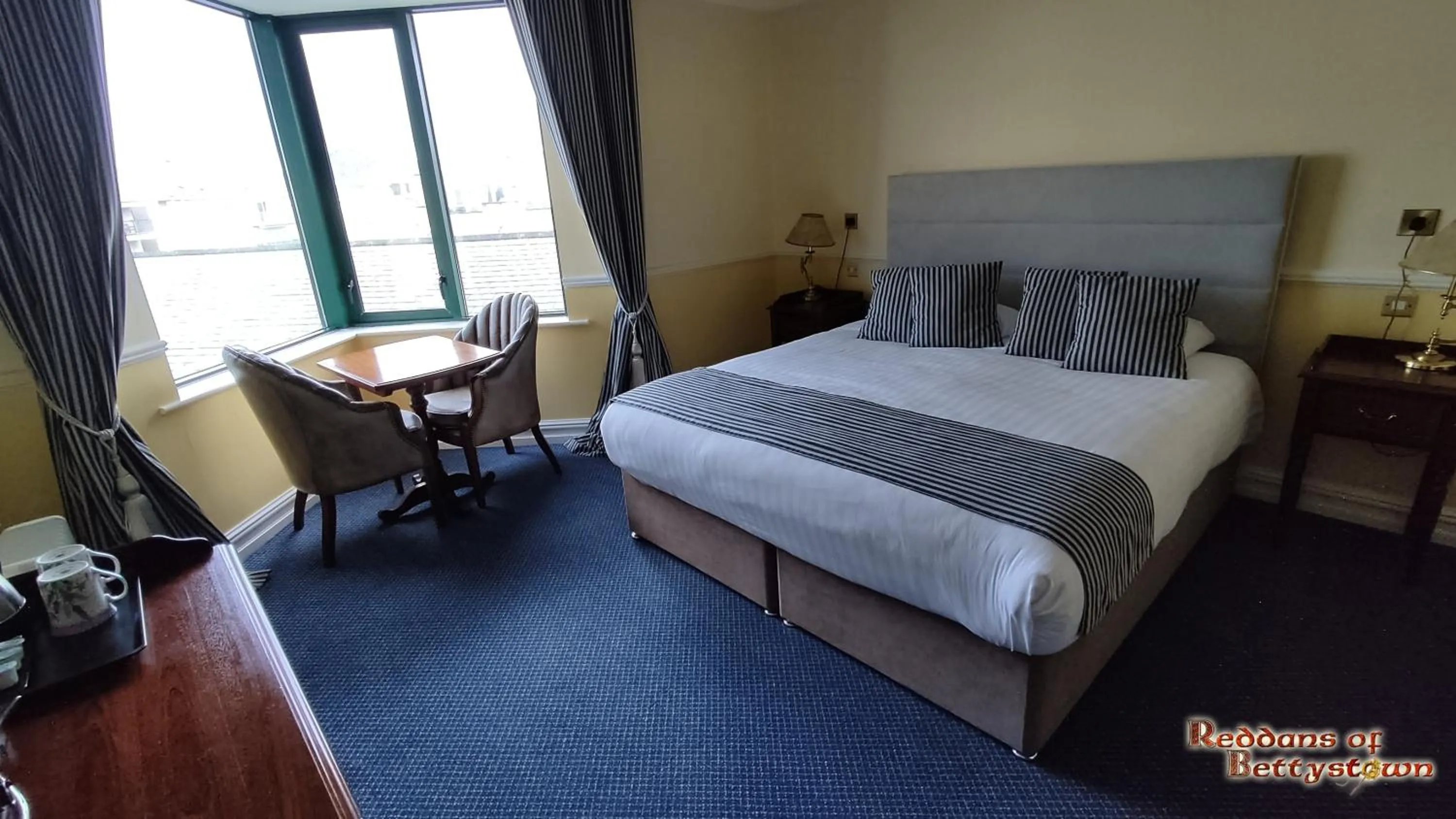 Bed in Reddans of Bettystown Luxury Bed & Breakfast, Restaurant and Bar