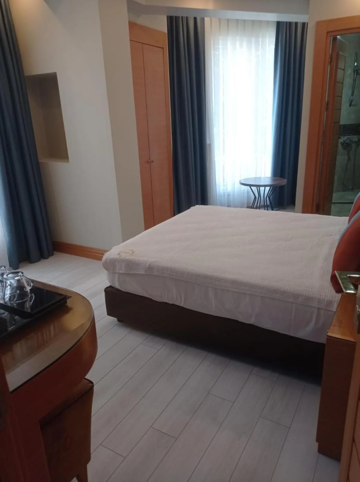 Bed in Hotel Resitpasa Istanbul