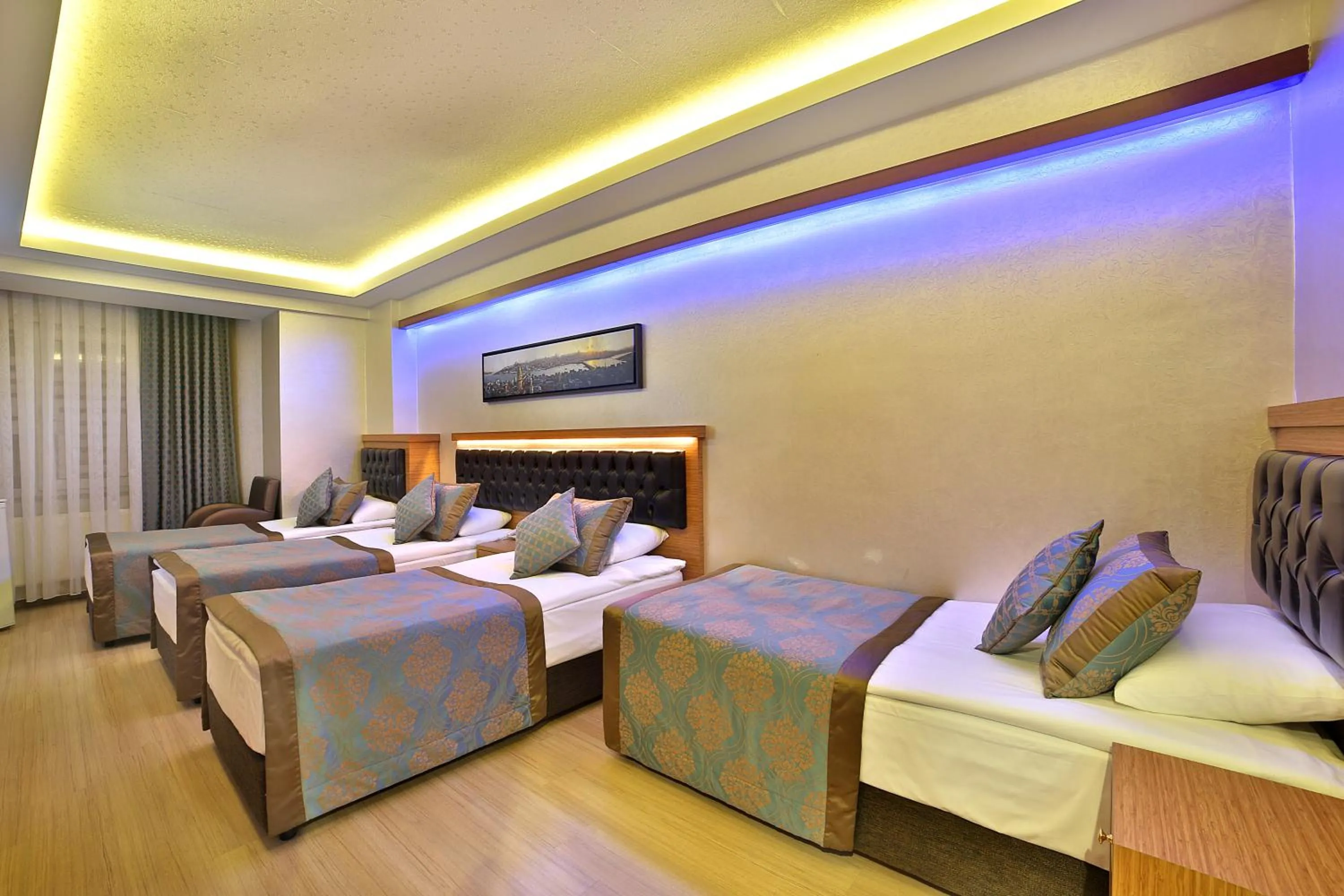 Bed in Hotel Resitpasa Istanbul