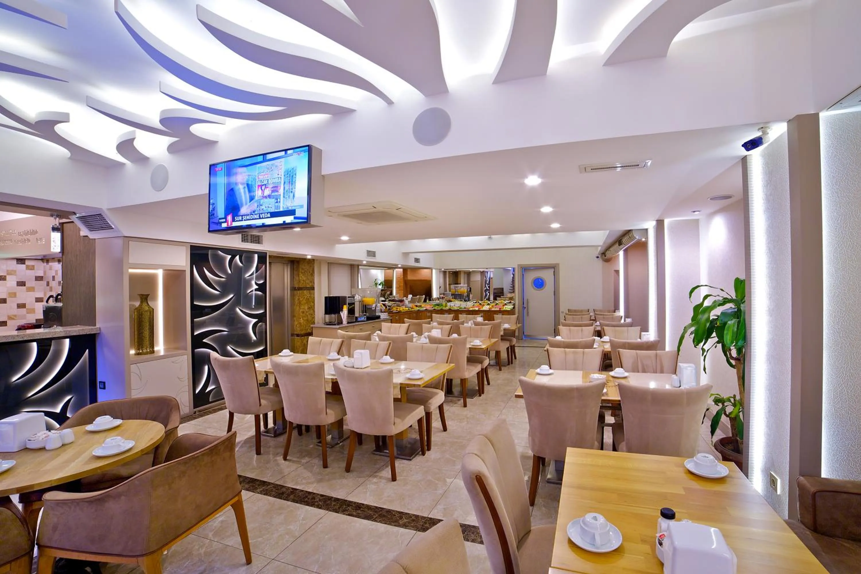 Restaurant/places to eat in Hotel Resitpasa Istanbul