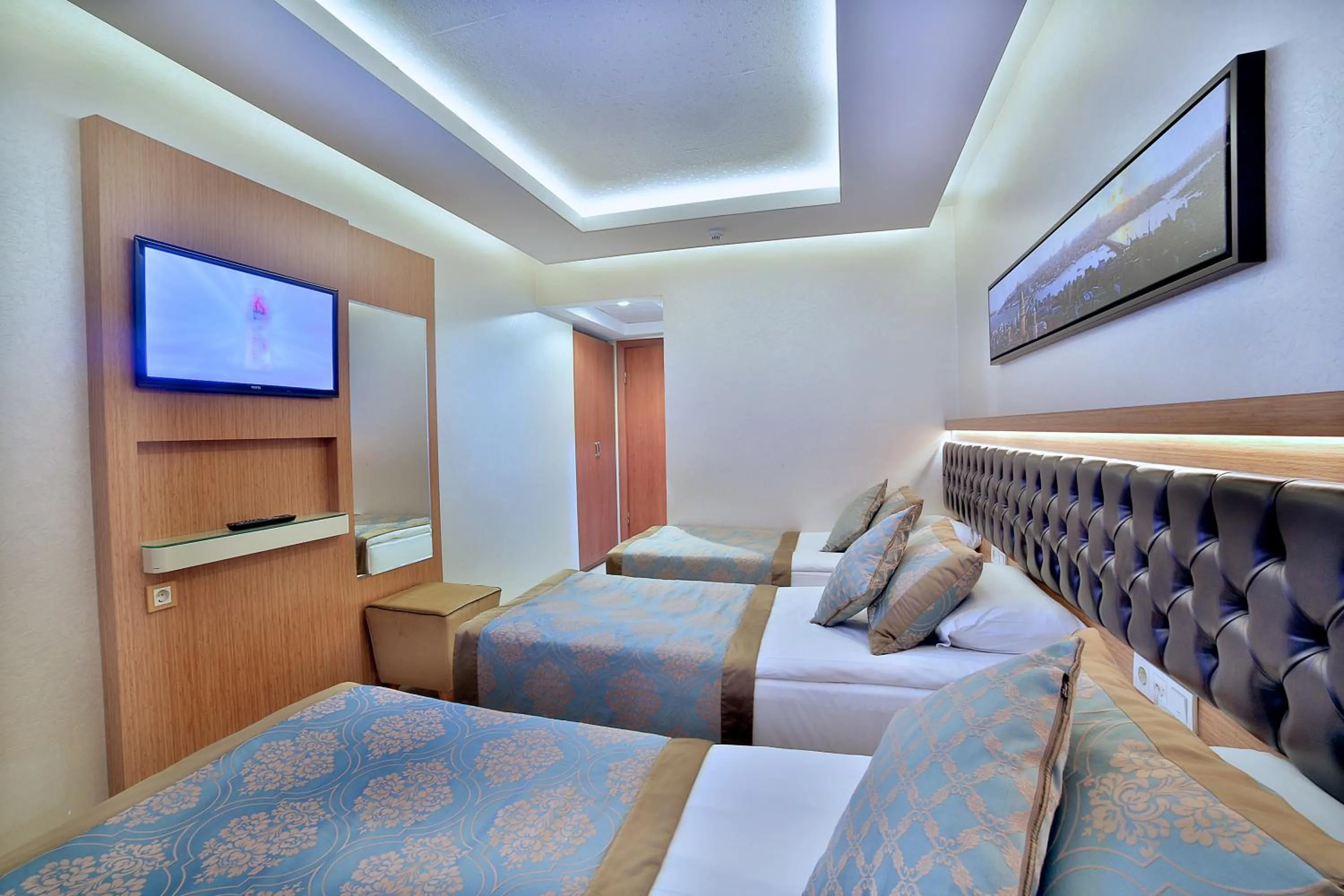 Bed in Hotel Resitpasa Istanbul