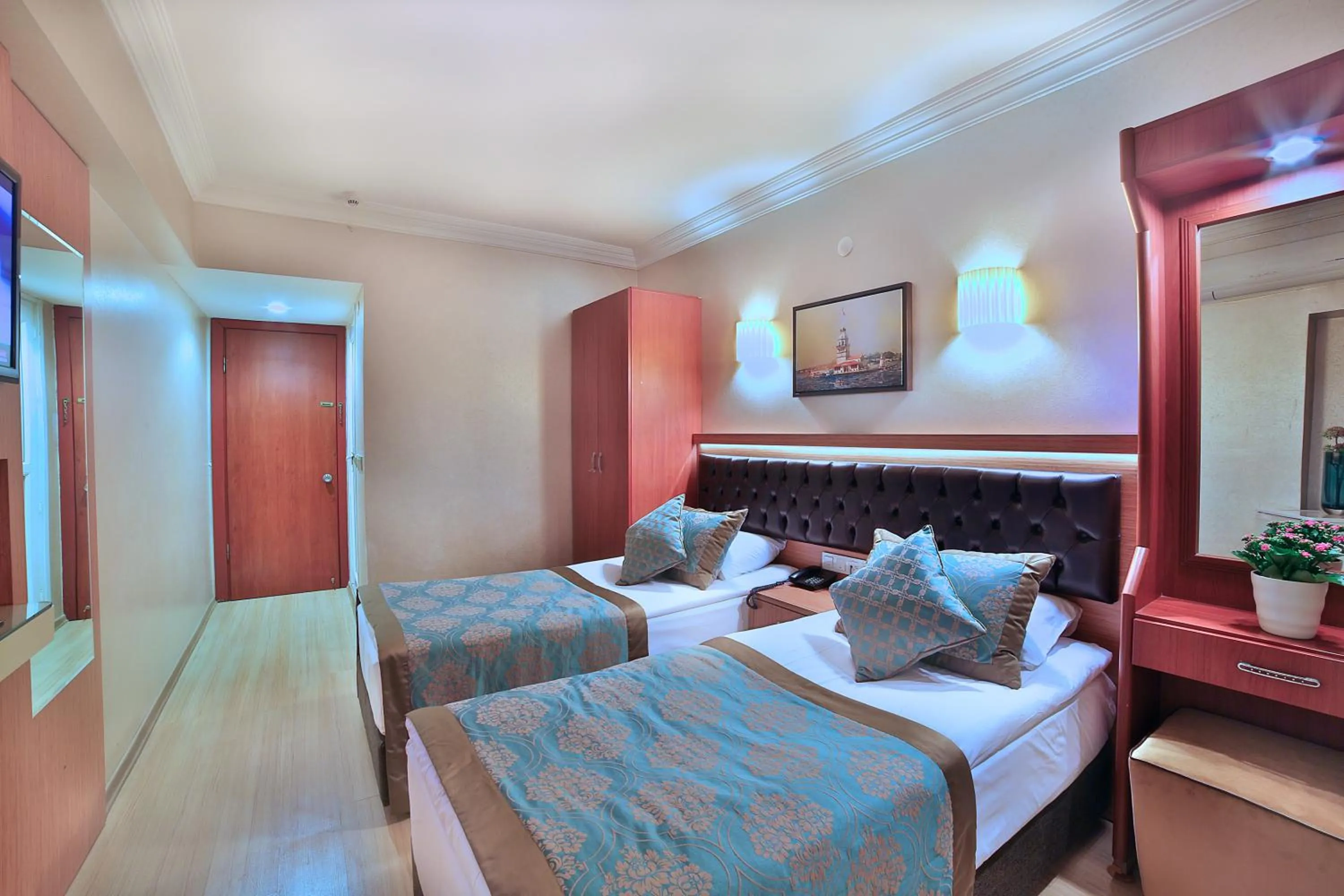 Bed in Hotel Resitpasa Istanbul