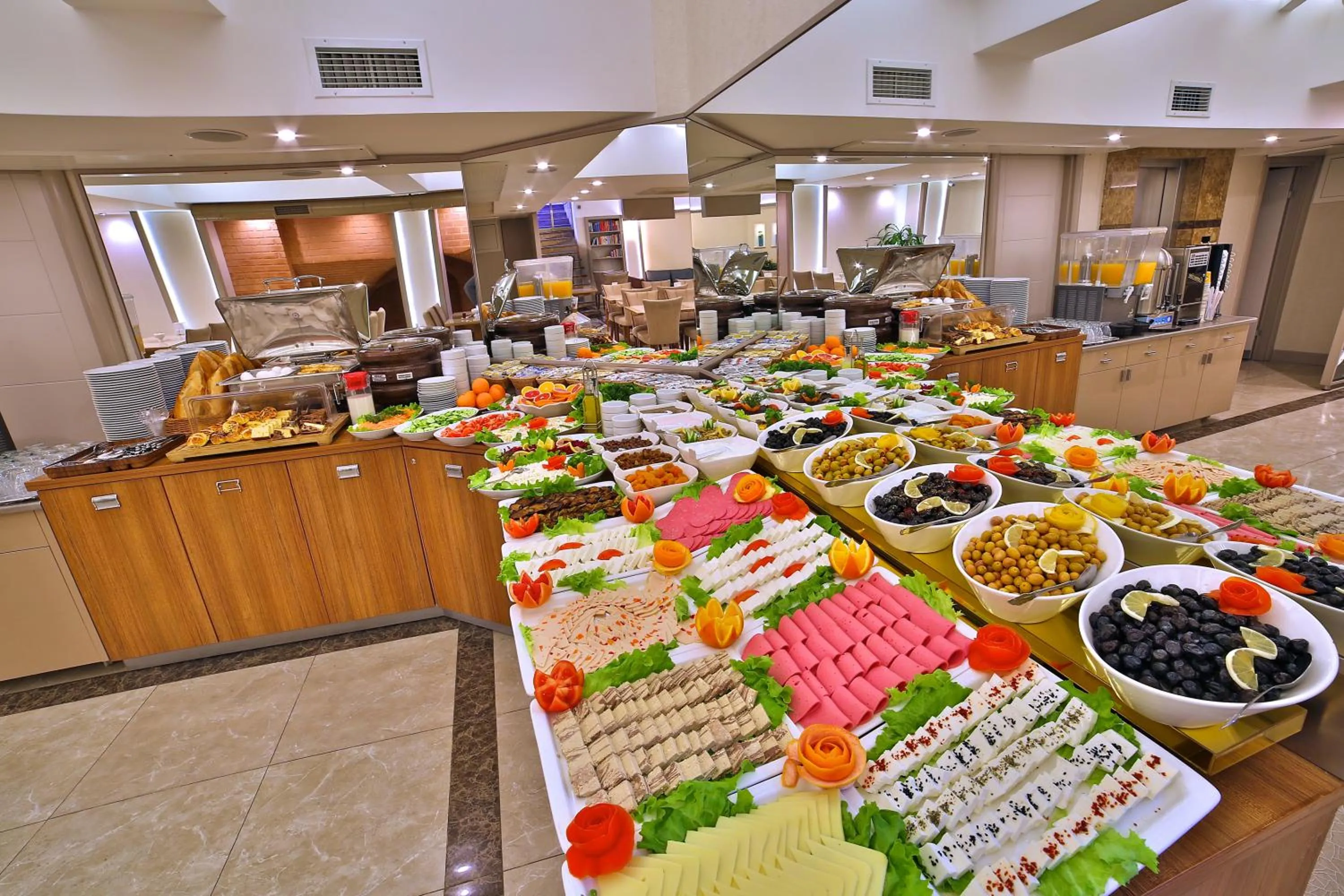 Restaurant/places to eat in Hotel Resitpasa Istanbul