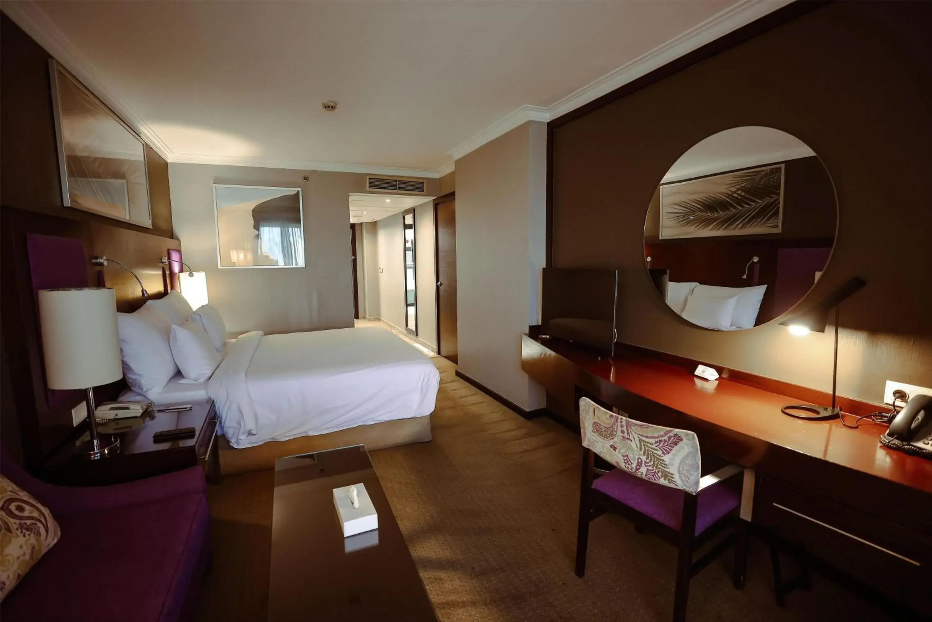 Bedroom, Bed in Radisson Blu Hotel, Cairo Heliopolis Bedroom, Bed in Radisson Blu Hotel, Cairo Heliopolis