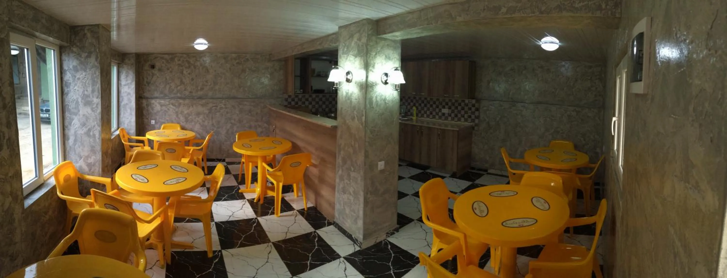 Kitchen or kitchenette in Inn Daviti