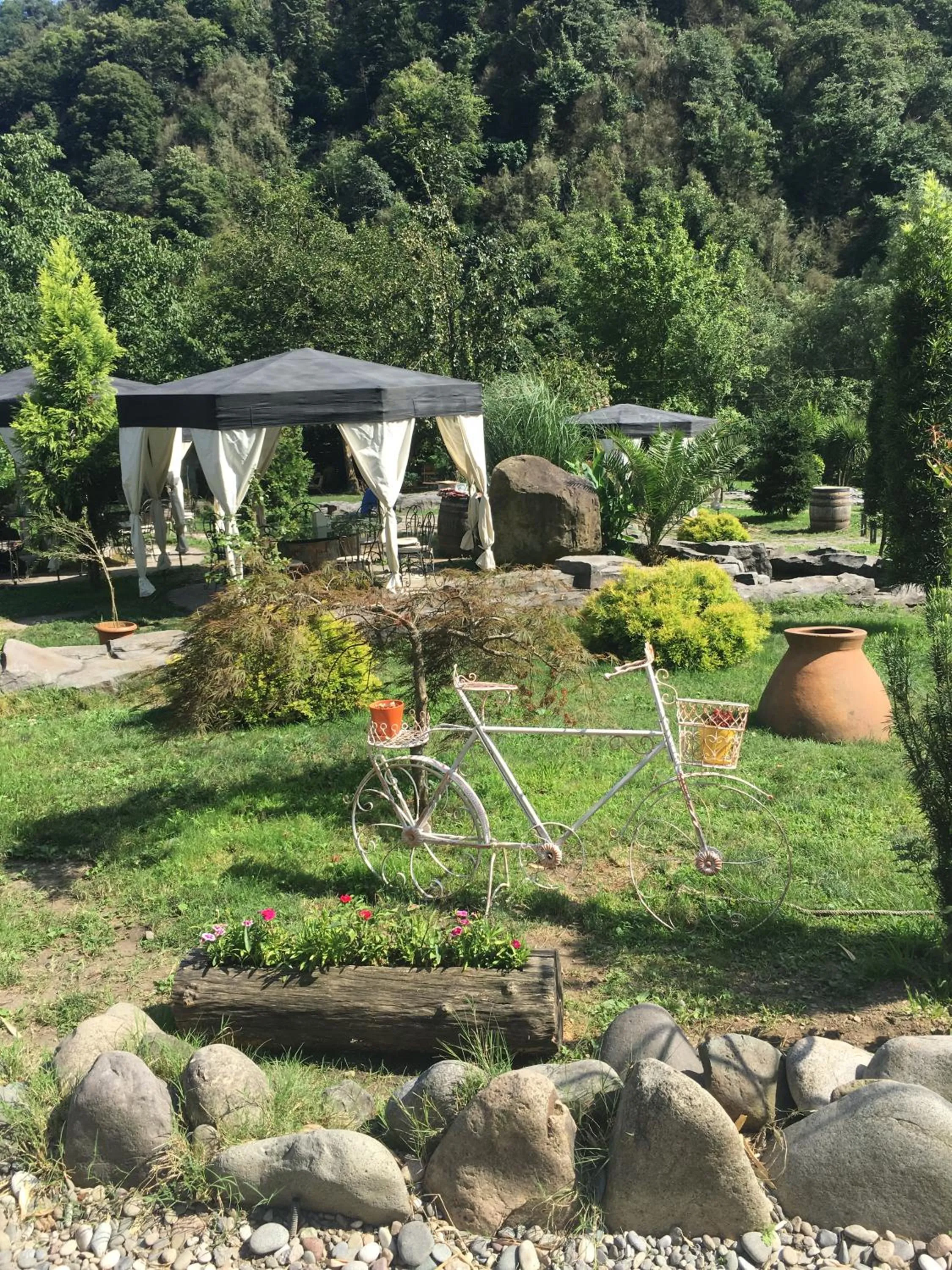Landmark view in Inn Daviti