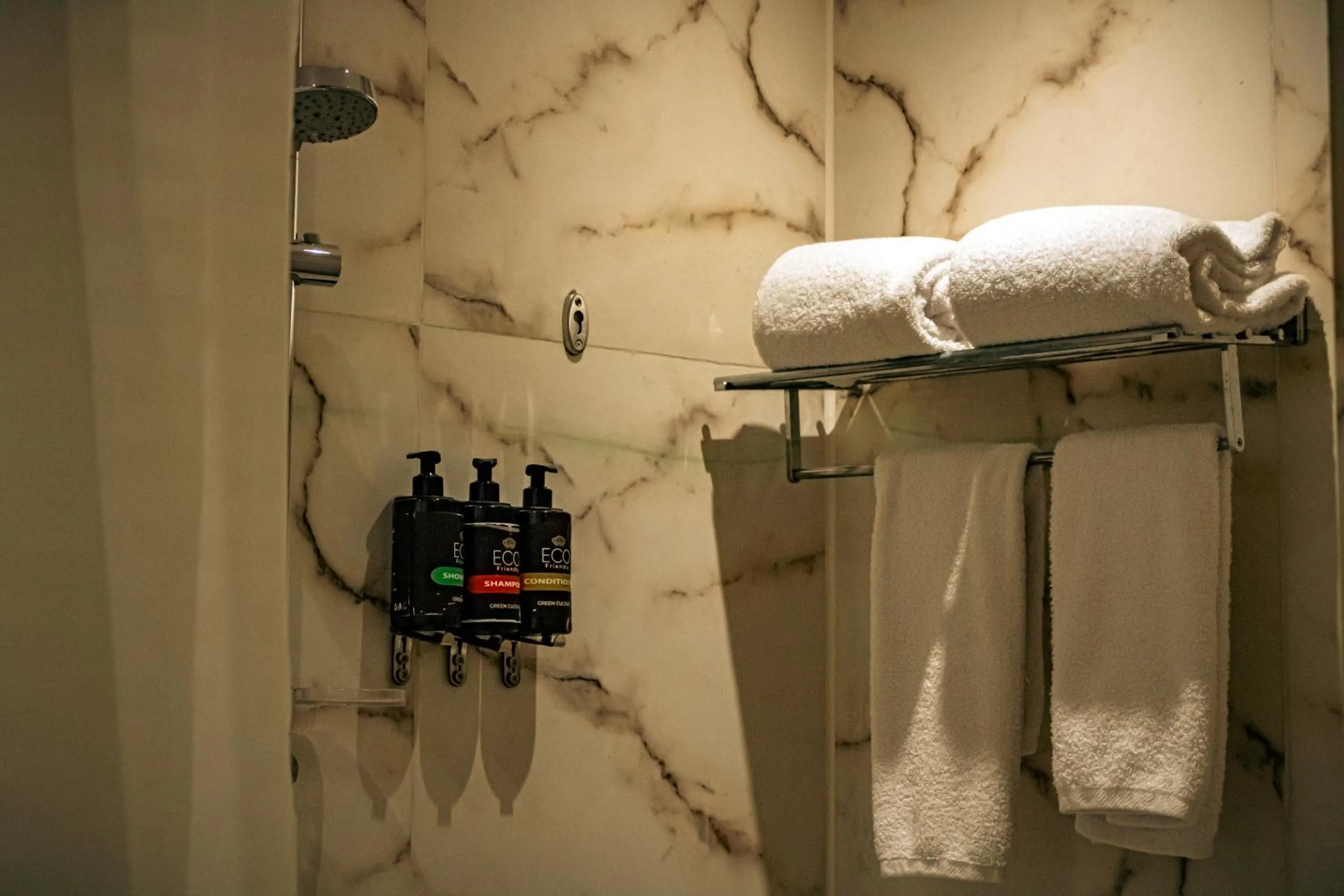 Bathroom in Paradise Inn Beach Resort