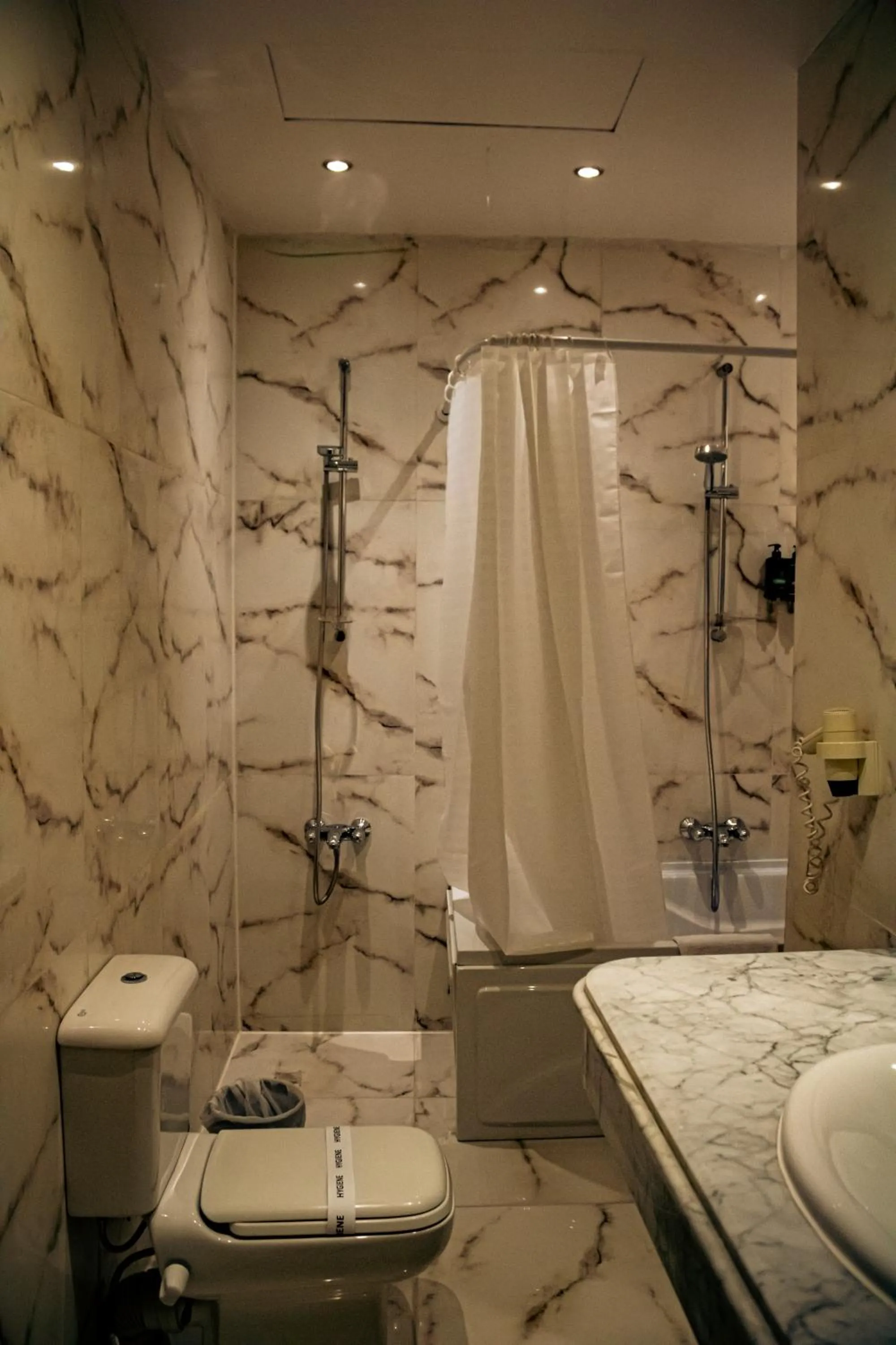 Paradise Inn Beach Resort