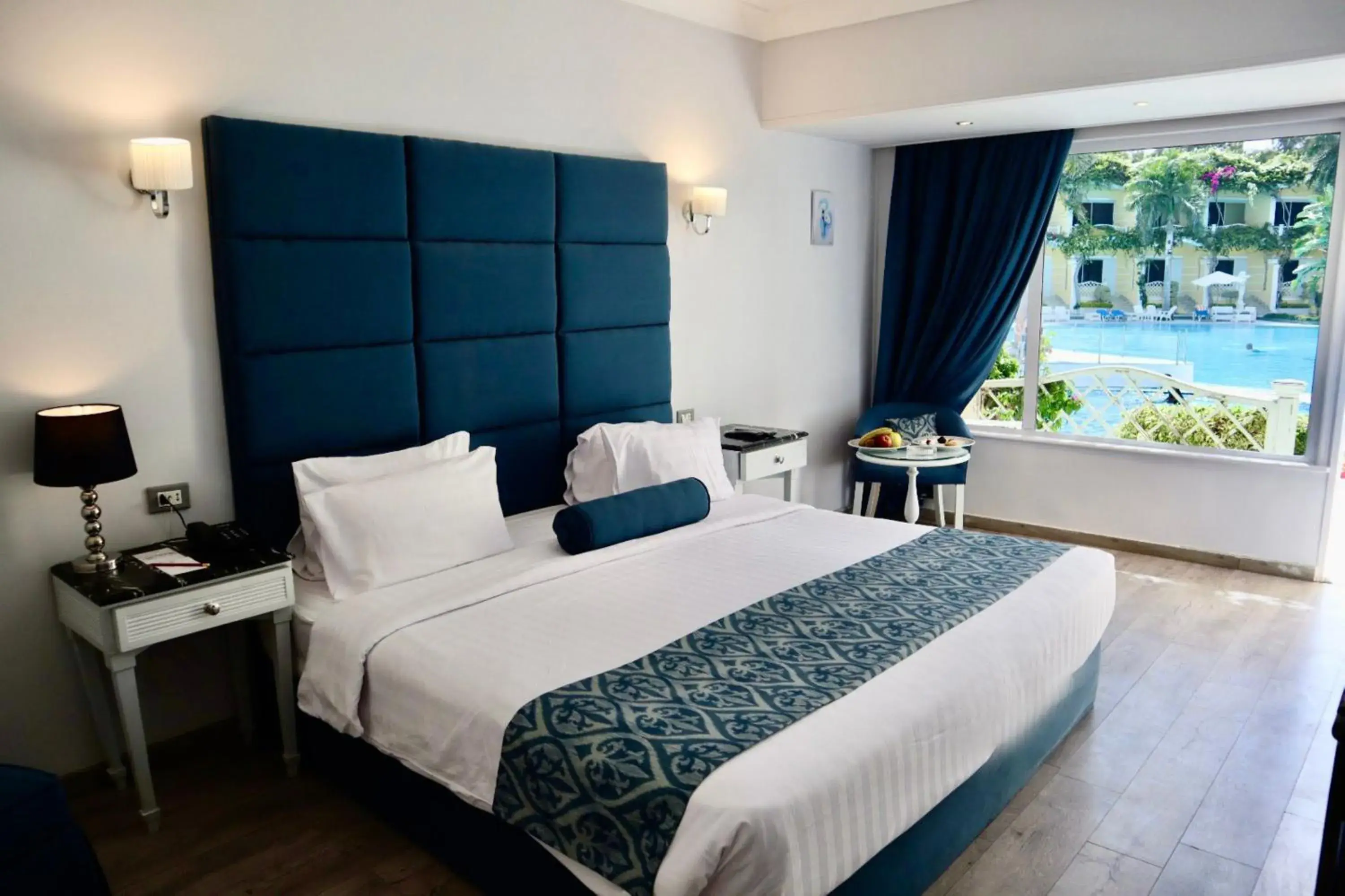 View (from property/room), Bed in Paradise Inn Beach Resort View (from property/room), Bed in Paradise Inn Beach Resort