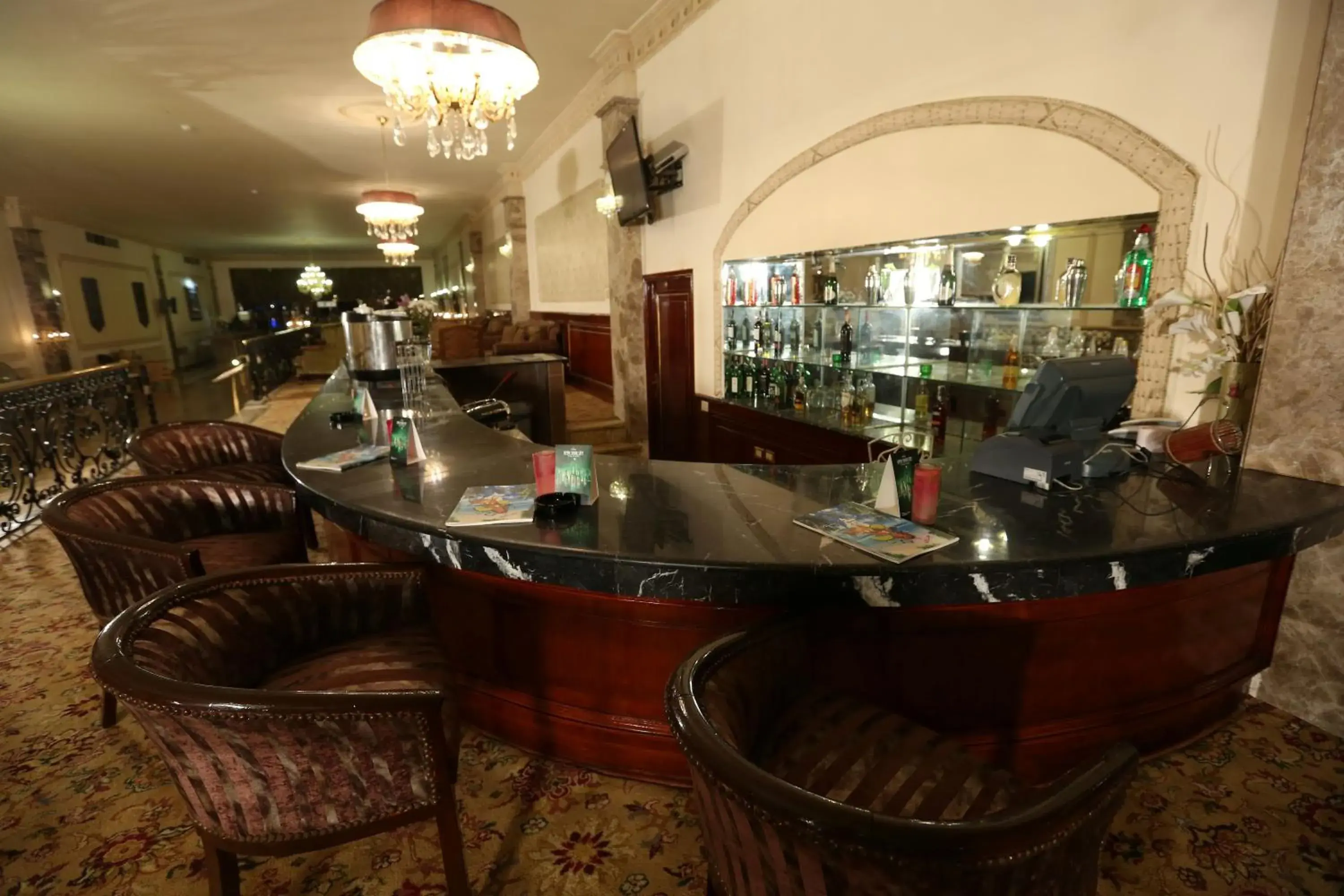 Lounge or bar in Paradise Inn Beach Resort Lounge or bar in Paradise Inn Beach Resort