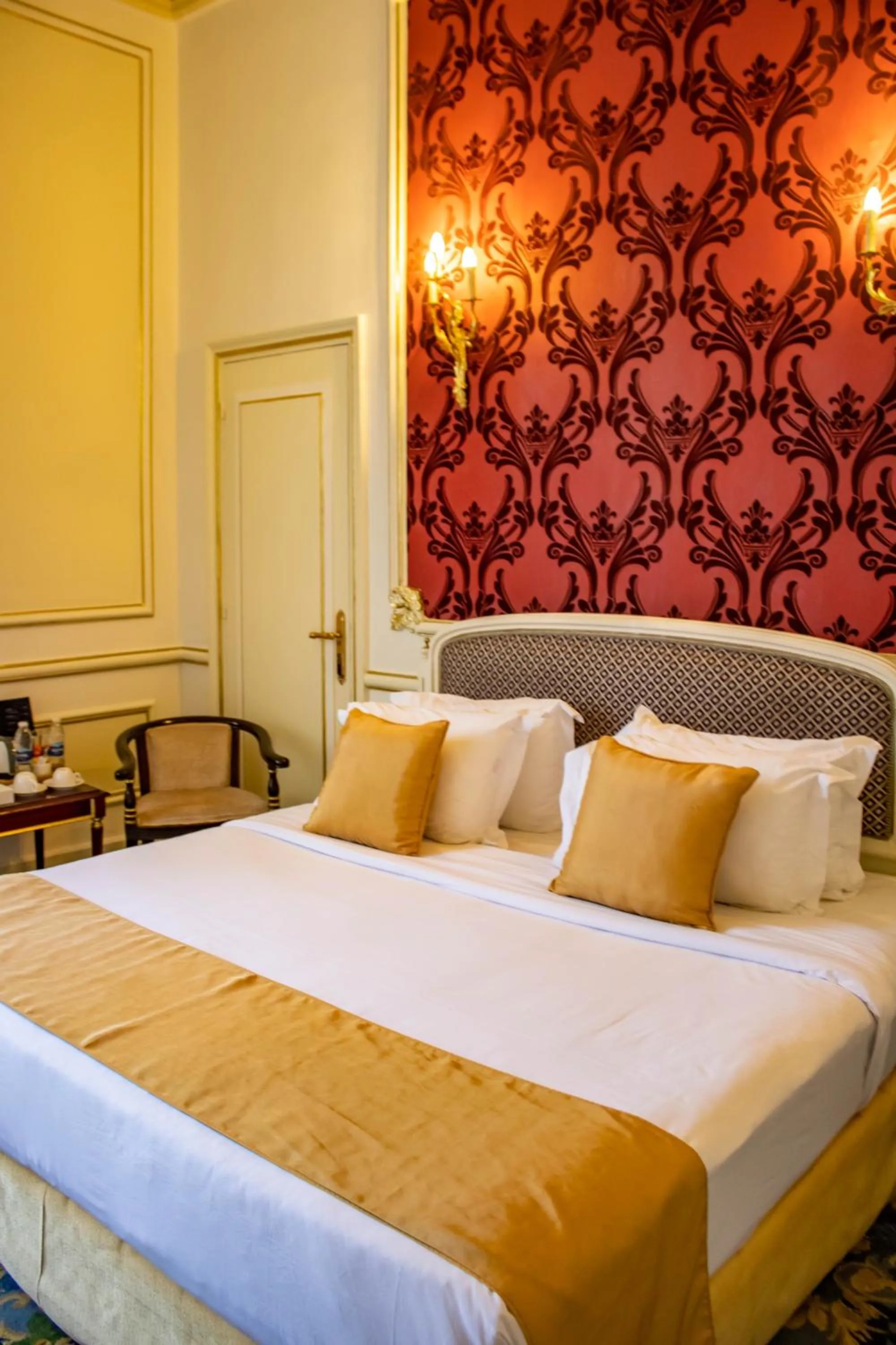 Bed in Windsor Palace Luxury Heritage Hotel Since 1906 by Paradise Inn Group