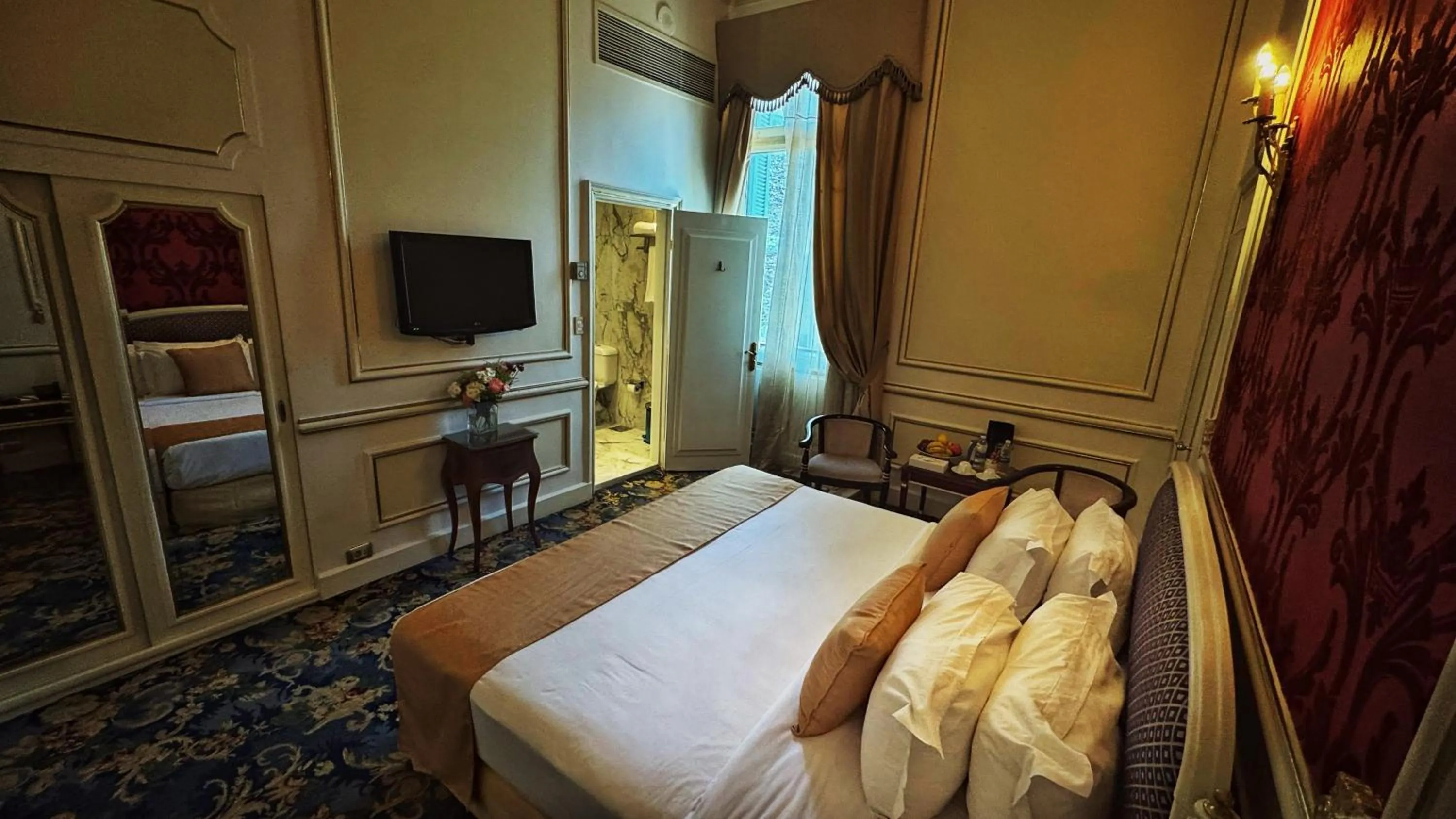 Bedroom, Bed in Windsor Palace Luxury Heritage Hotel Since 1906 by Paradise Inn Group