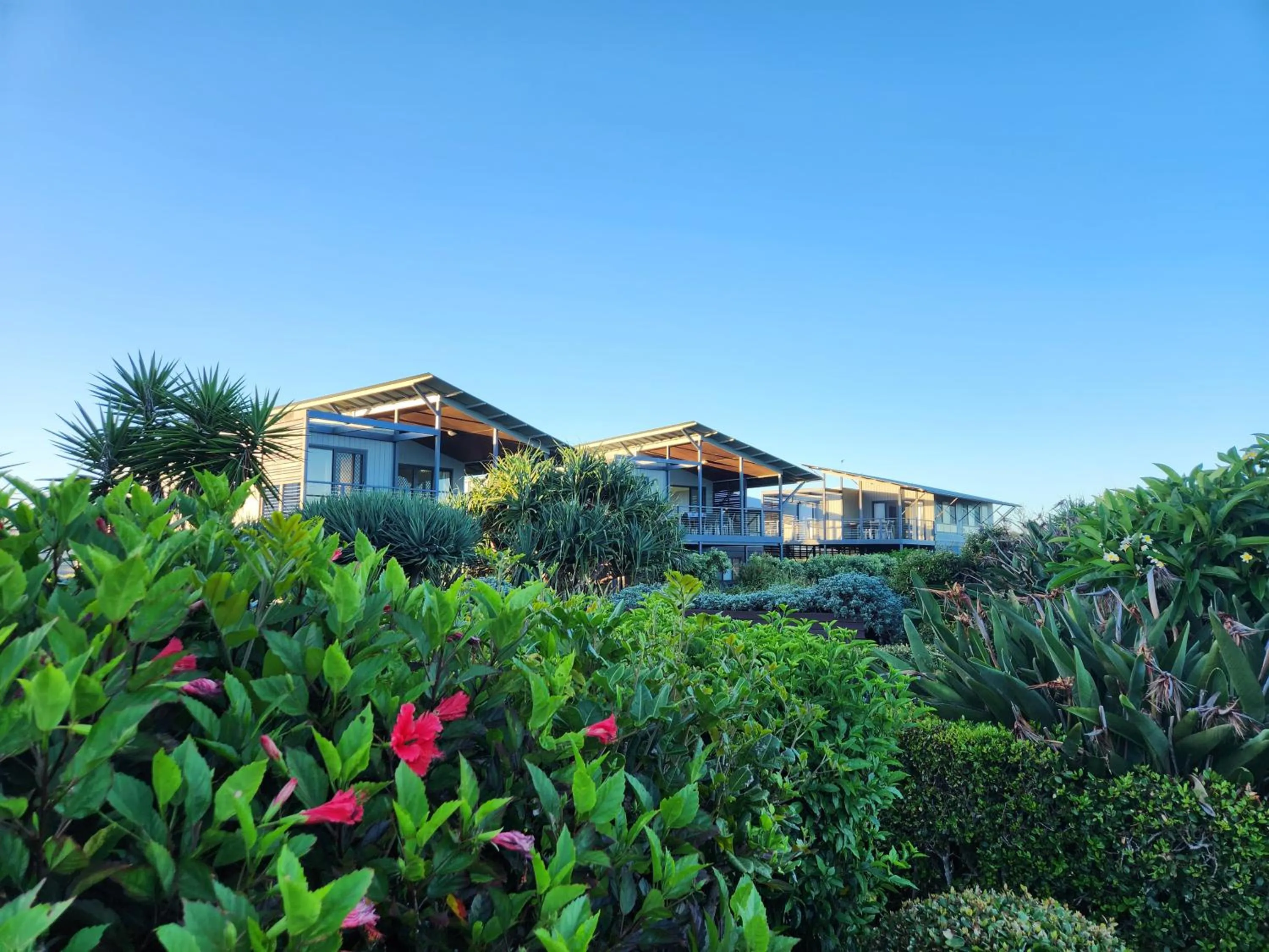 Three-Bedroom Beach House with National Park View in Serenity Diamond Beach