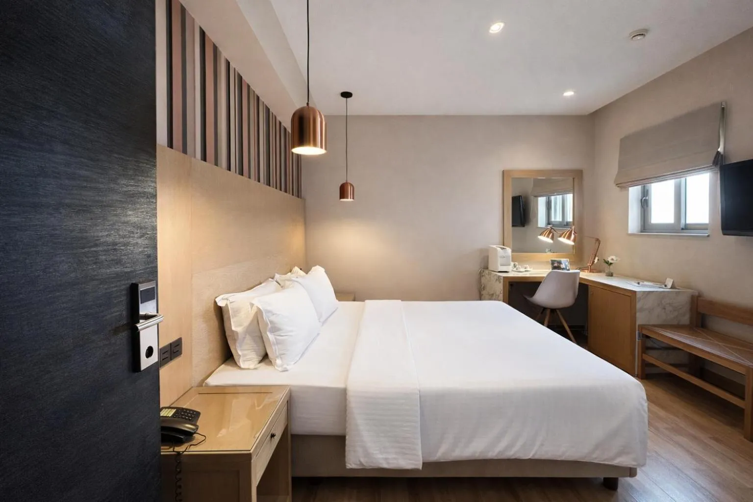 Bedroom, Bed in Areos