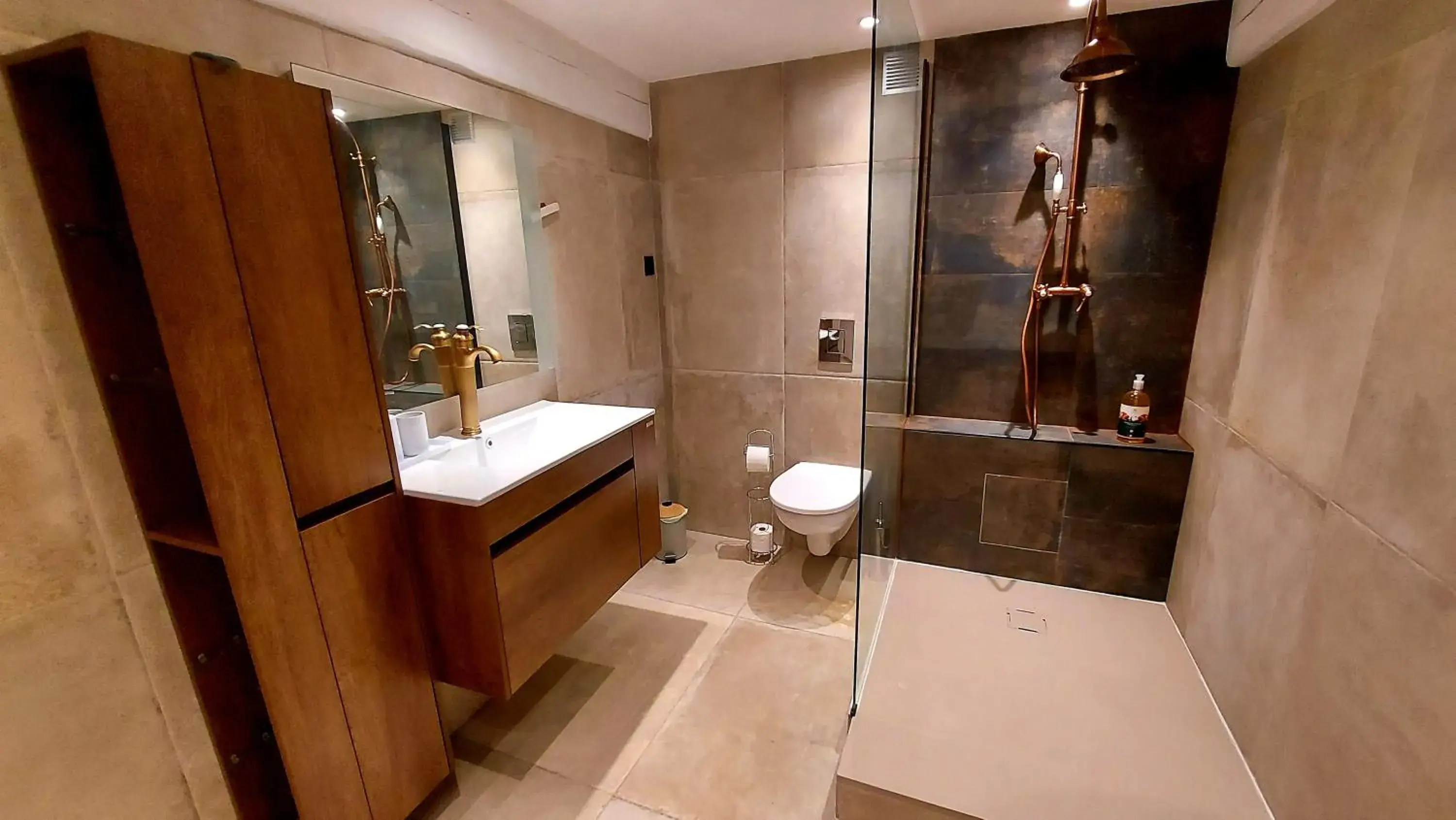 Deluxe Double Room with Shower in La Bombonière & Spa Deluxe Double Room with Shower in La Bombonière & Spa