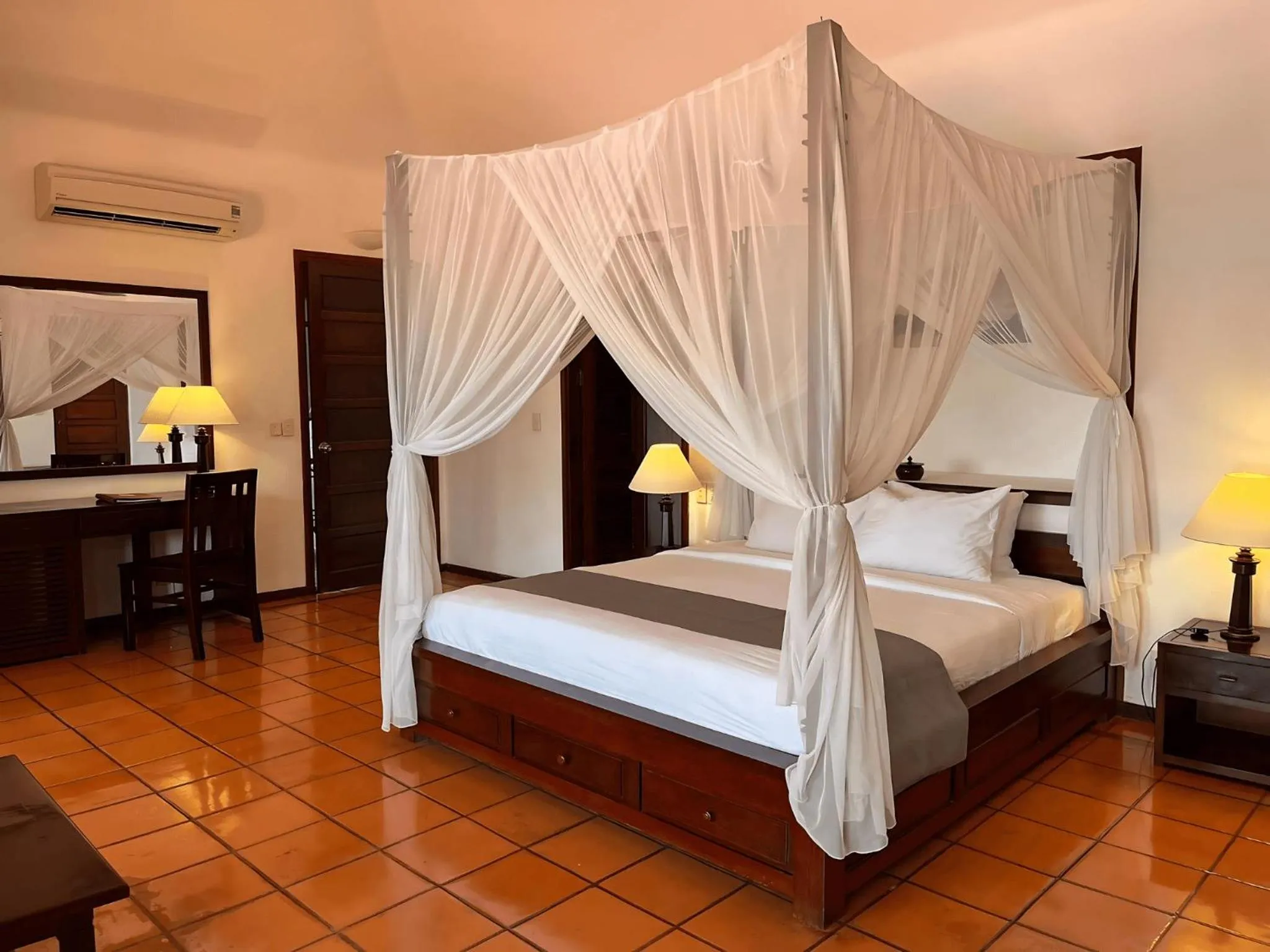 Bed in Victoria Phan Thiet Beach Resort & Spa
