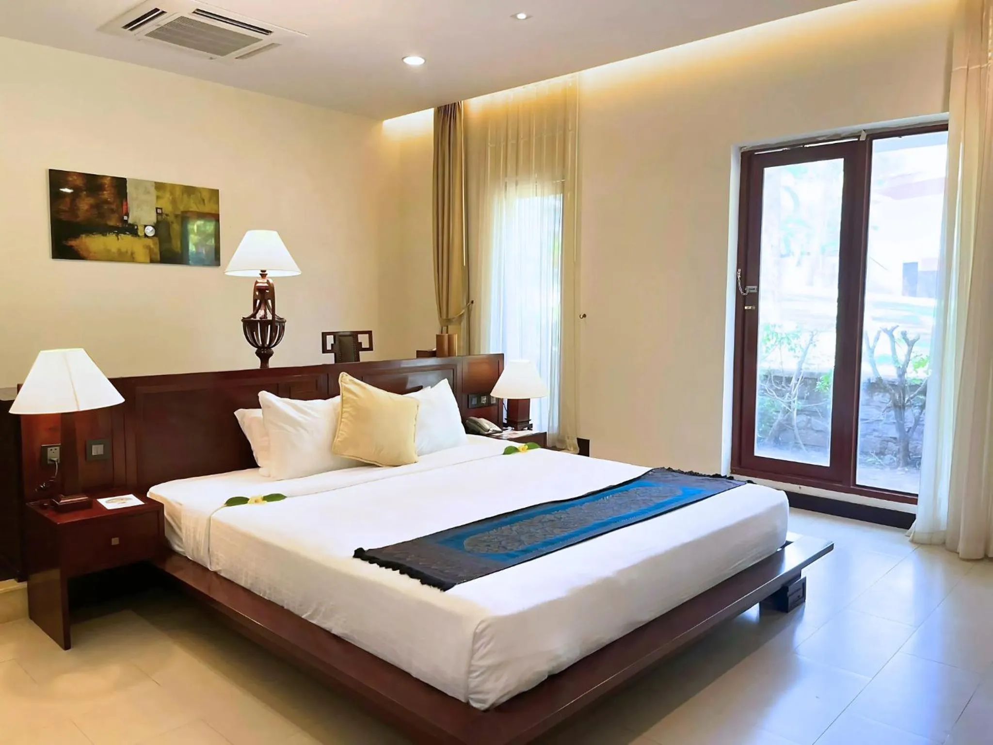 Bed in Victoria Phan Thiet Beach Resort & Spa