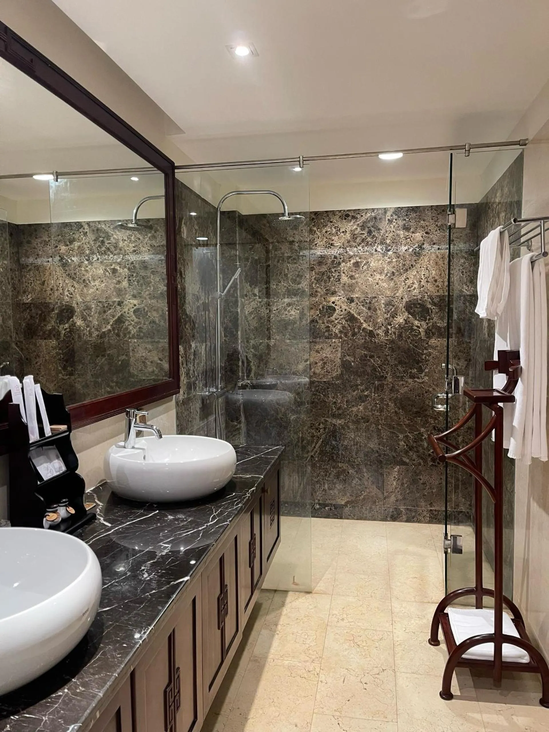 Shower in Victoria Phan Thiet Beach Resort & Spa