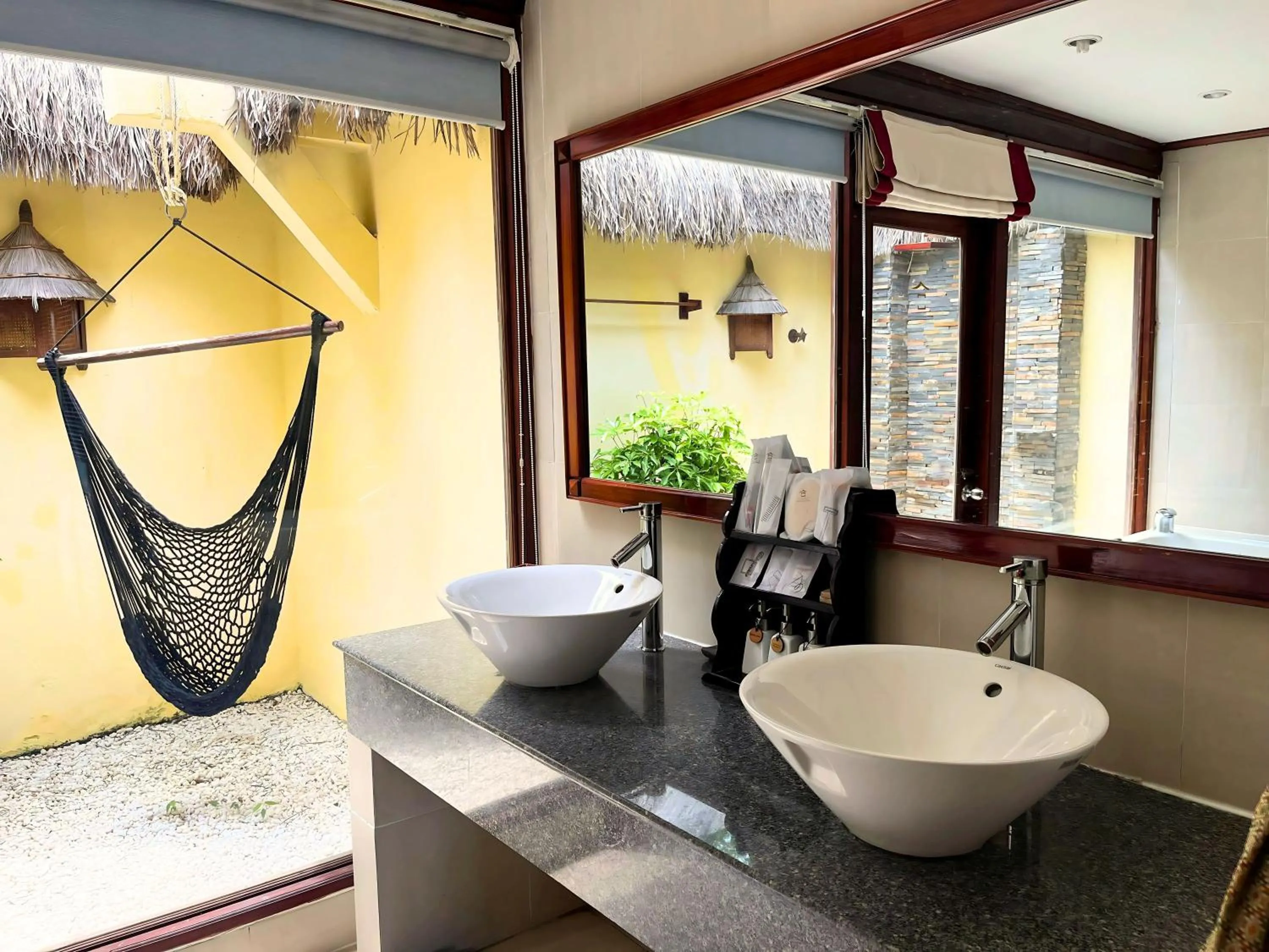 Shower in Victoria Phan Thiet Beach Resort & Spa