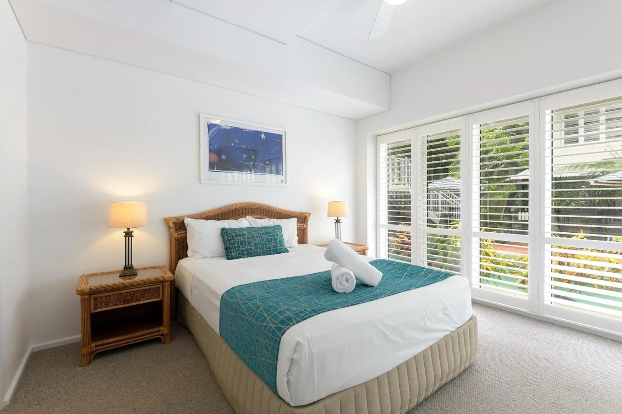 Bed in Balboa Apartments